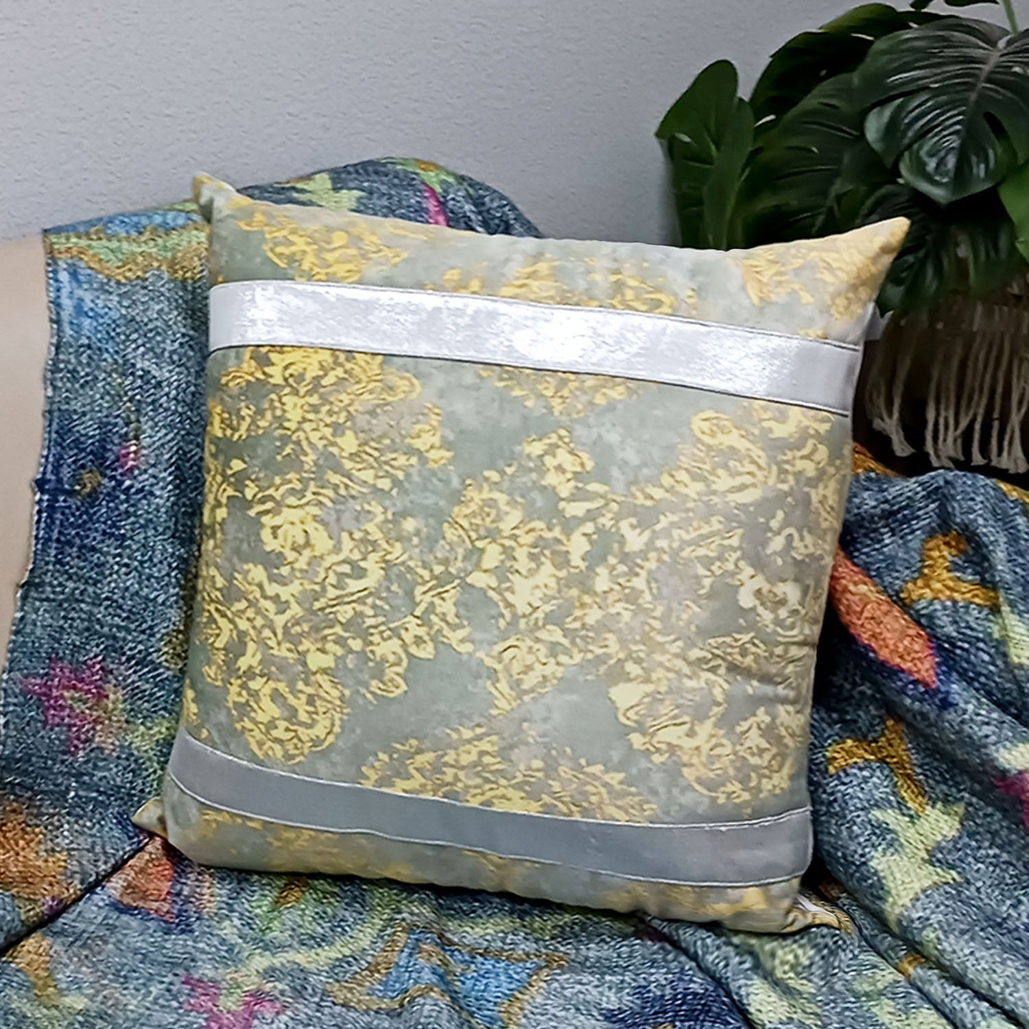 Cushion Covers Super Soft – Beautiful Golden Touch Yellow And Grey Abs