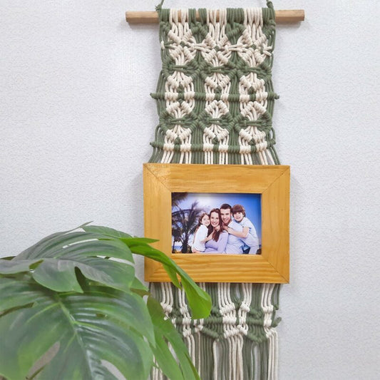 Avioni Home Boho Collection – Beautifully Hand Knotted Coloured Macrame Hanging With 21×25 Cms (8×10 Inch)Pine wood