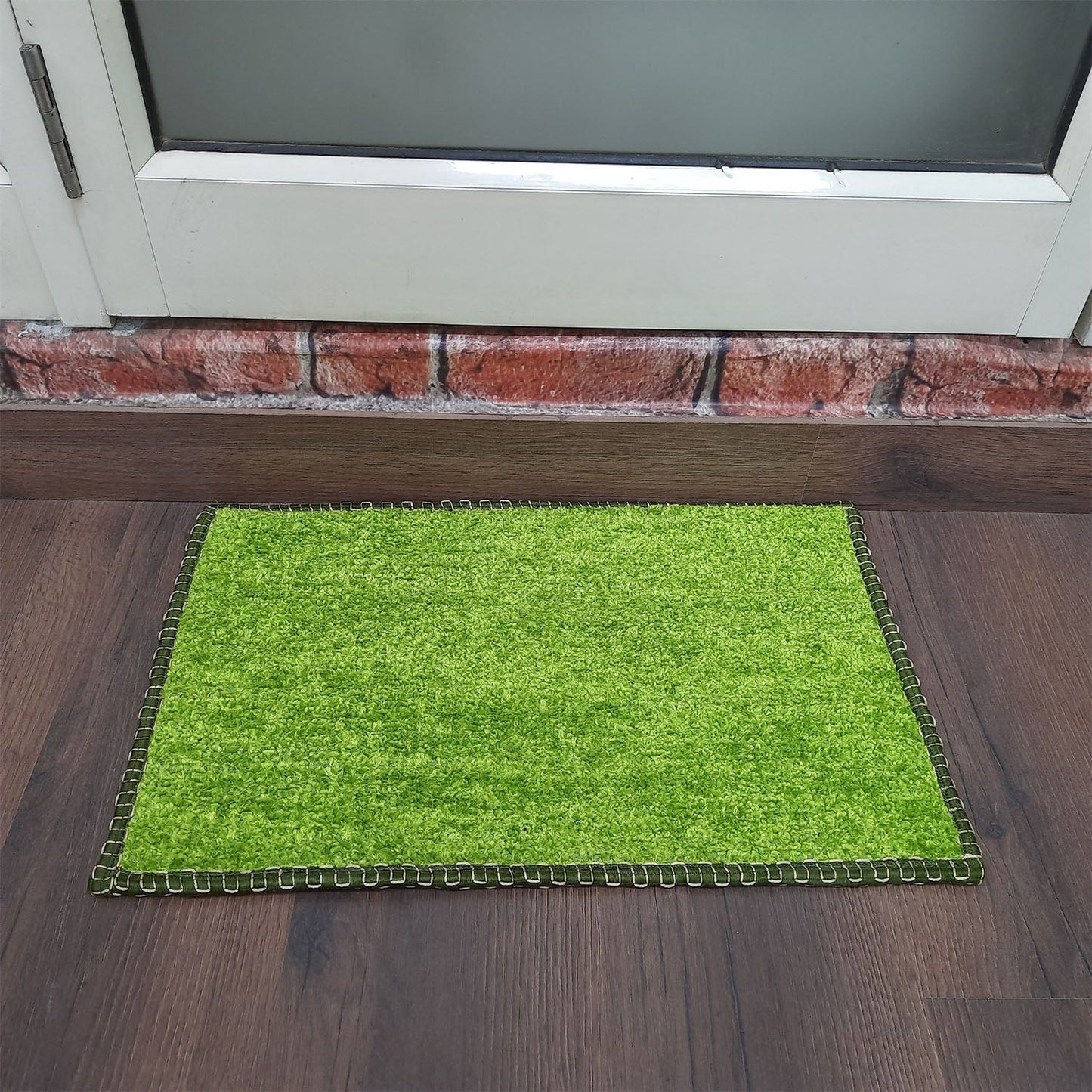 SET OF FOUR | Avioni SlipToGrip Universal Doormat | Green, Size 35cm x 55cm | Anti Slip, Durable & Washable | Outdoor & Indoor