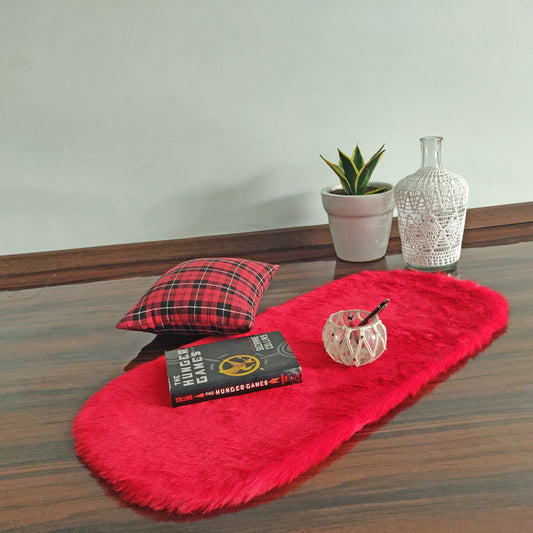 Shaggy Carpet – Premium Medium Fur – 88X40 cm Oval Shape – Avioni Carpets- RED