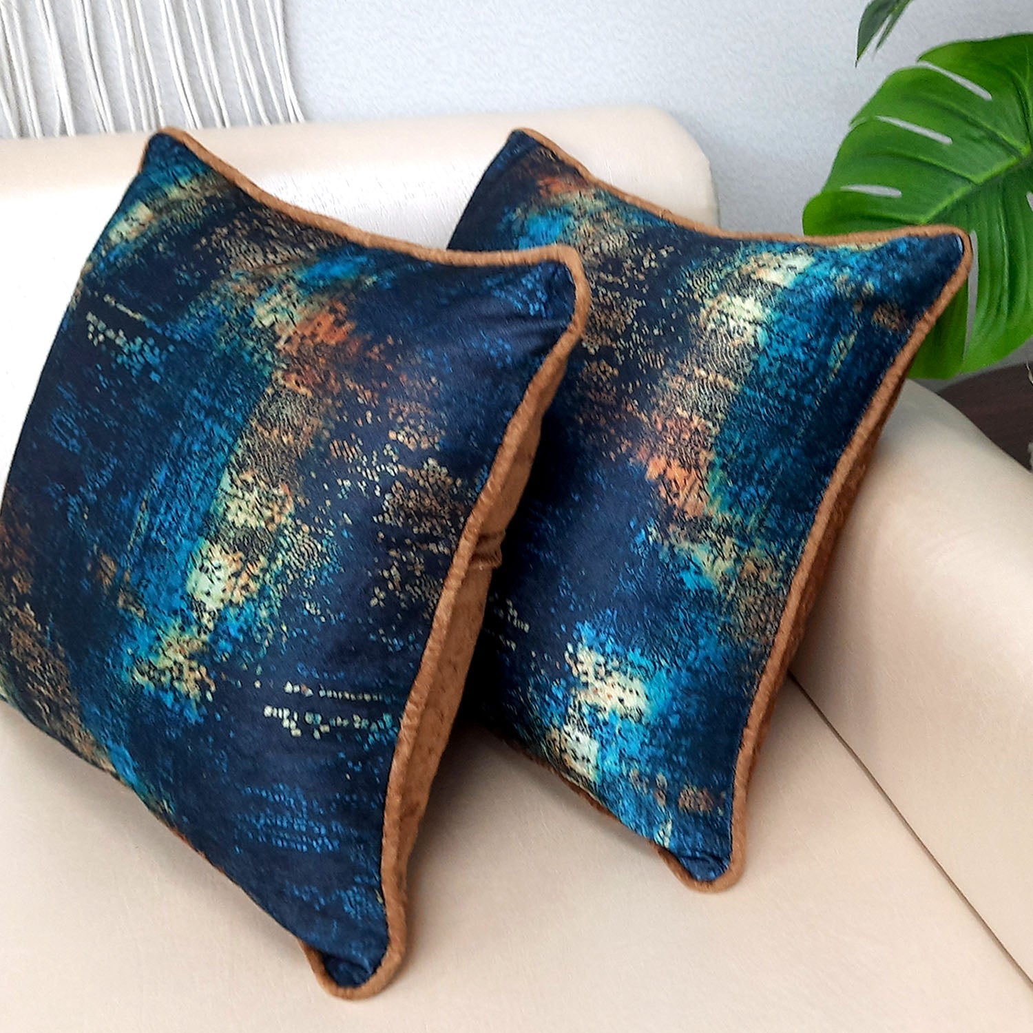 Cushion Covers – Beautiful Blue Abstract Design – 40cm x 40cm (~16″ x 16″)