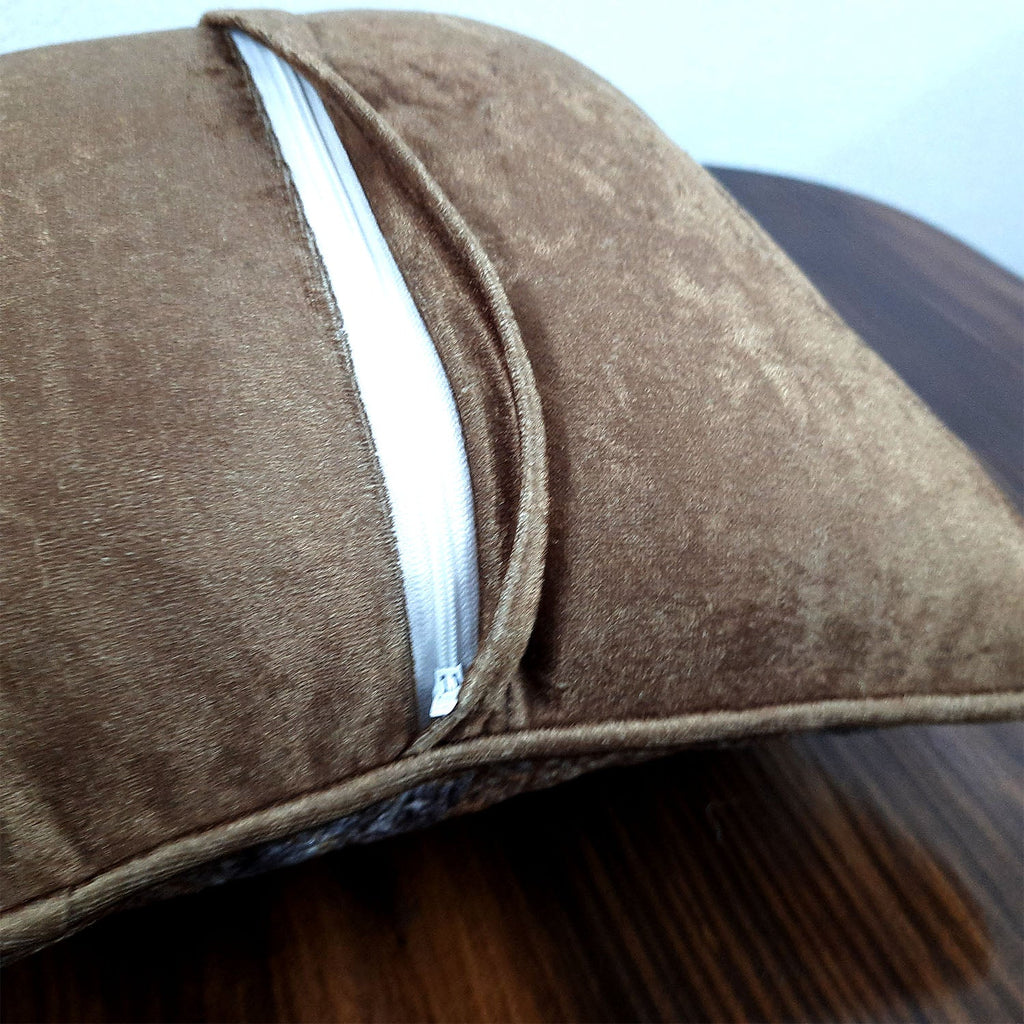 Cushion Cover – Beautiful Brown Abstract Design – 40cm x 40cm (~16″ x 16″)