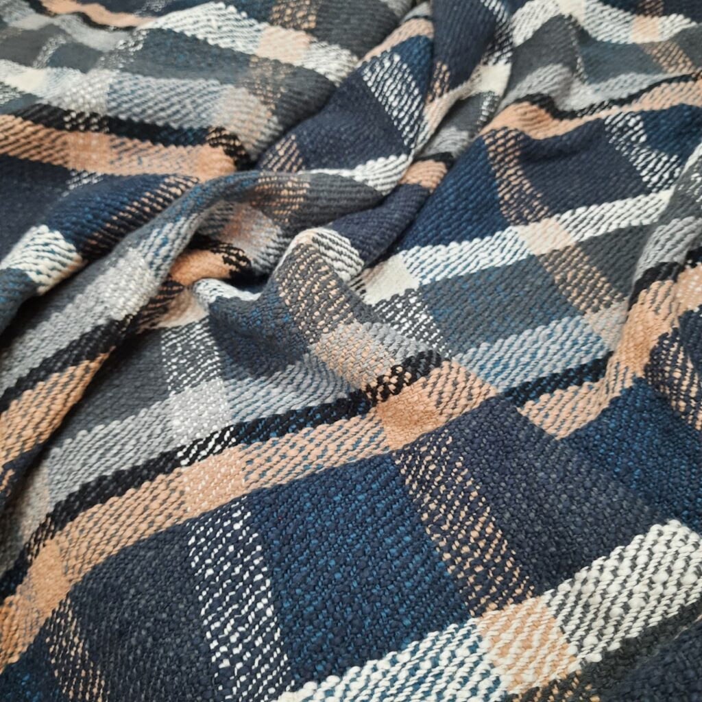 Ethnic Checkered Blankets |Organic Bio Washed|King Sized Double Bed In Giftable Zip Packing By Avioni-228 cms x 228 cms-90x90 inches