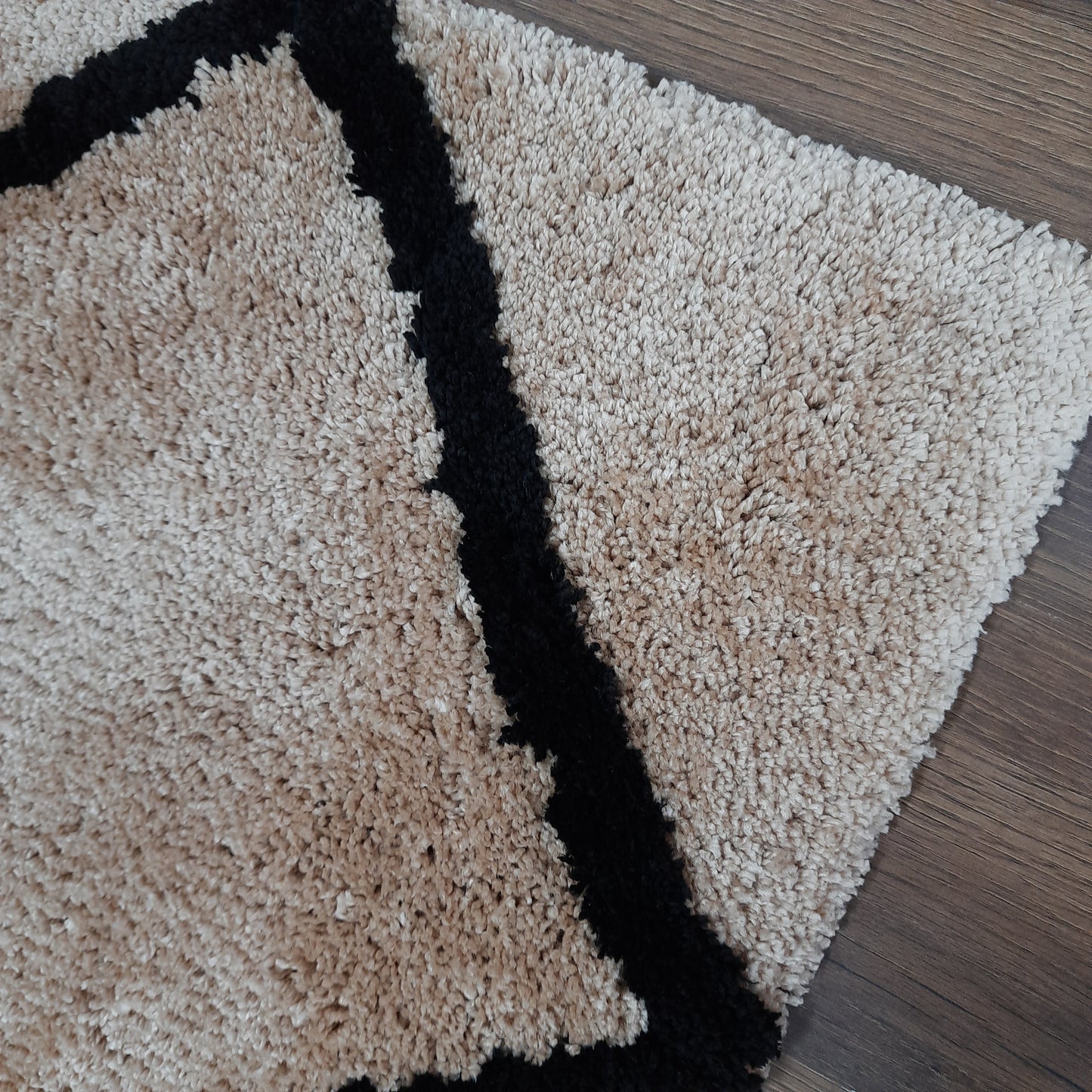 Avioni Home Atlas Collection - Moroccan Style Microfiber Carpet In Beige| Soft, Non-Slip, Easy to Clean