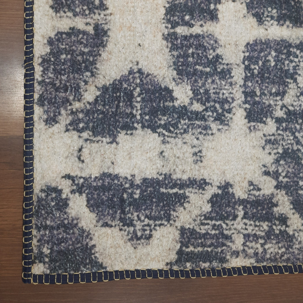 Avioni Faux Silk Carpet for a Stylish and Modern Living Room Vintage theme | Durable and Washable