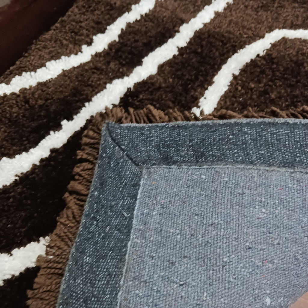 Handloom Shaggy Coffee Carpet With White Wave Design /Bedside Runners by Avioni Home