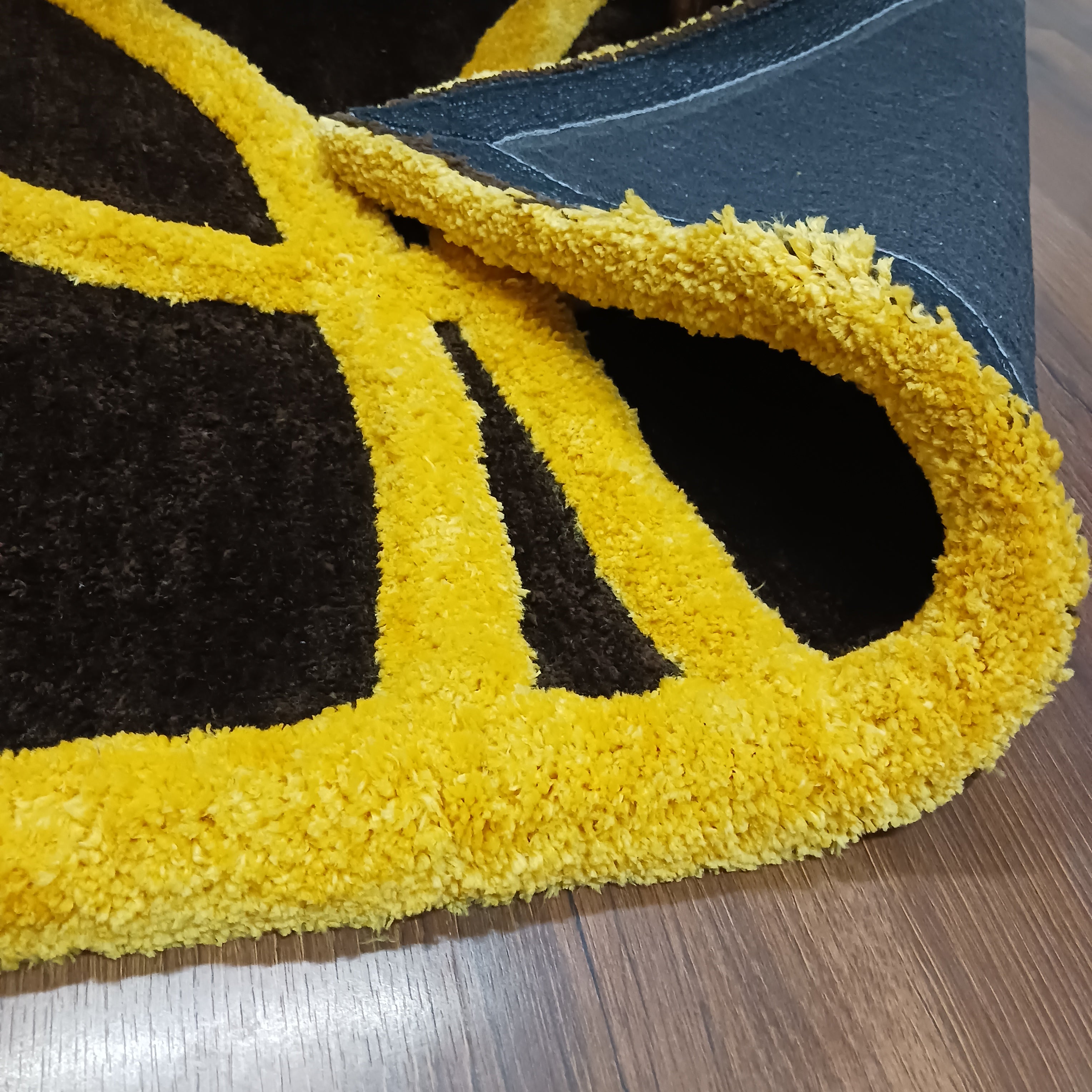 Avioni Luxury Collection- Plush Luxury Coffee and Yellow 3D Modern Design Carpet for Living / Bed Room