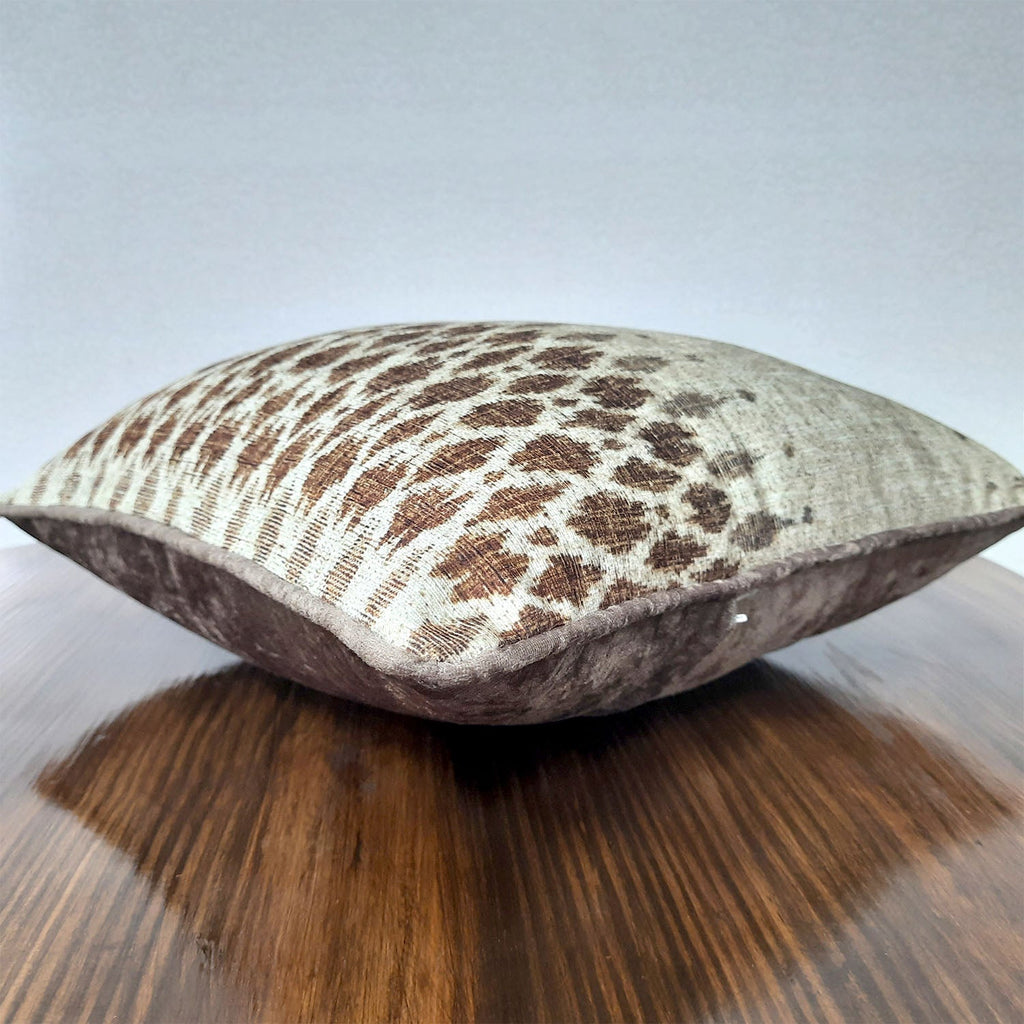 Cushion Cover  – Contemporary Brown Design – 40cm x 40cm (~16″ x 16″)