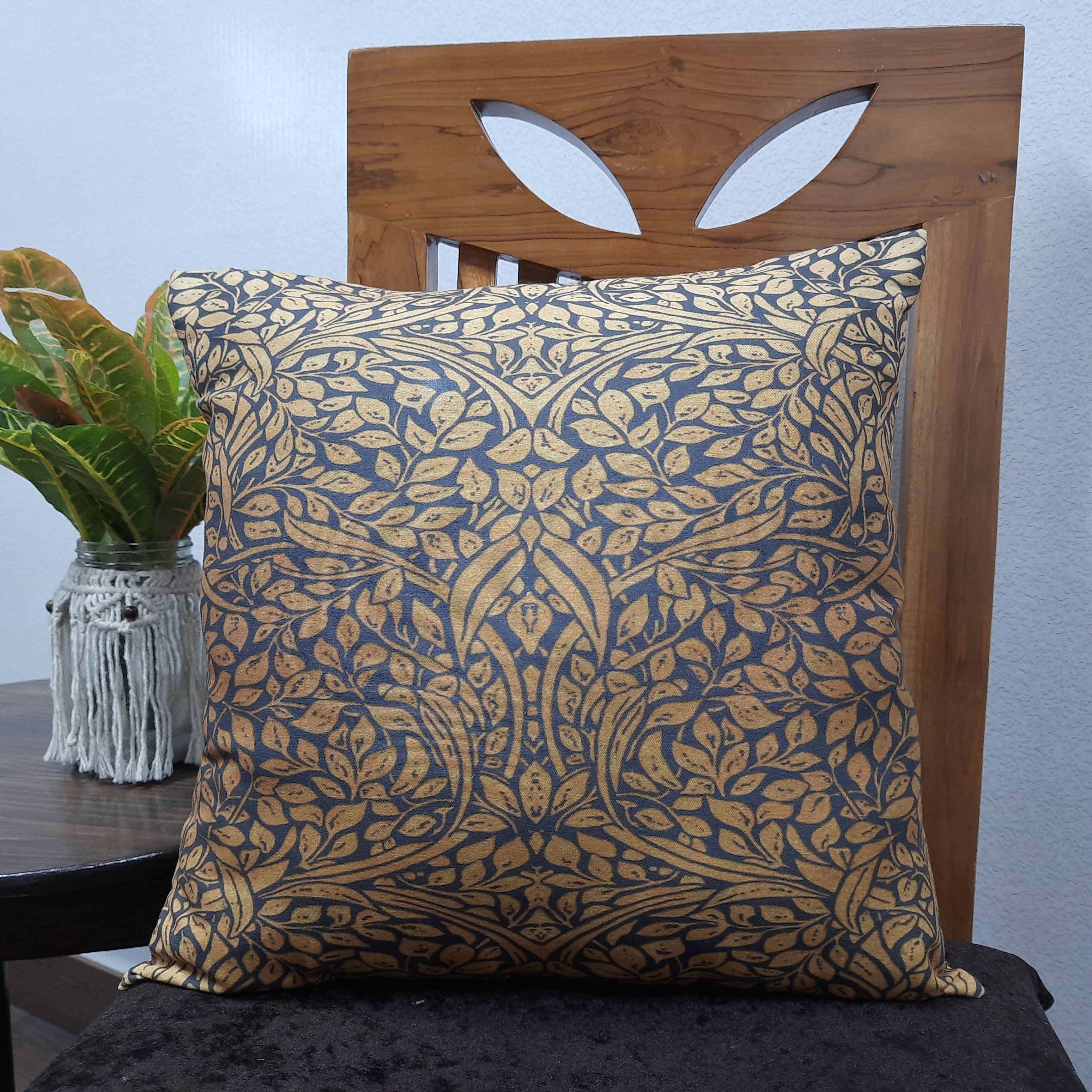 Riviera Collection-Cushion Covers In Glace Cotton For Regular Use –Brown and Blue– 40cm x 40cm (~16″ x 16″) – Set of 5