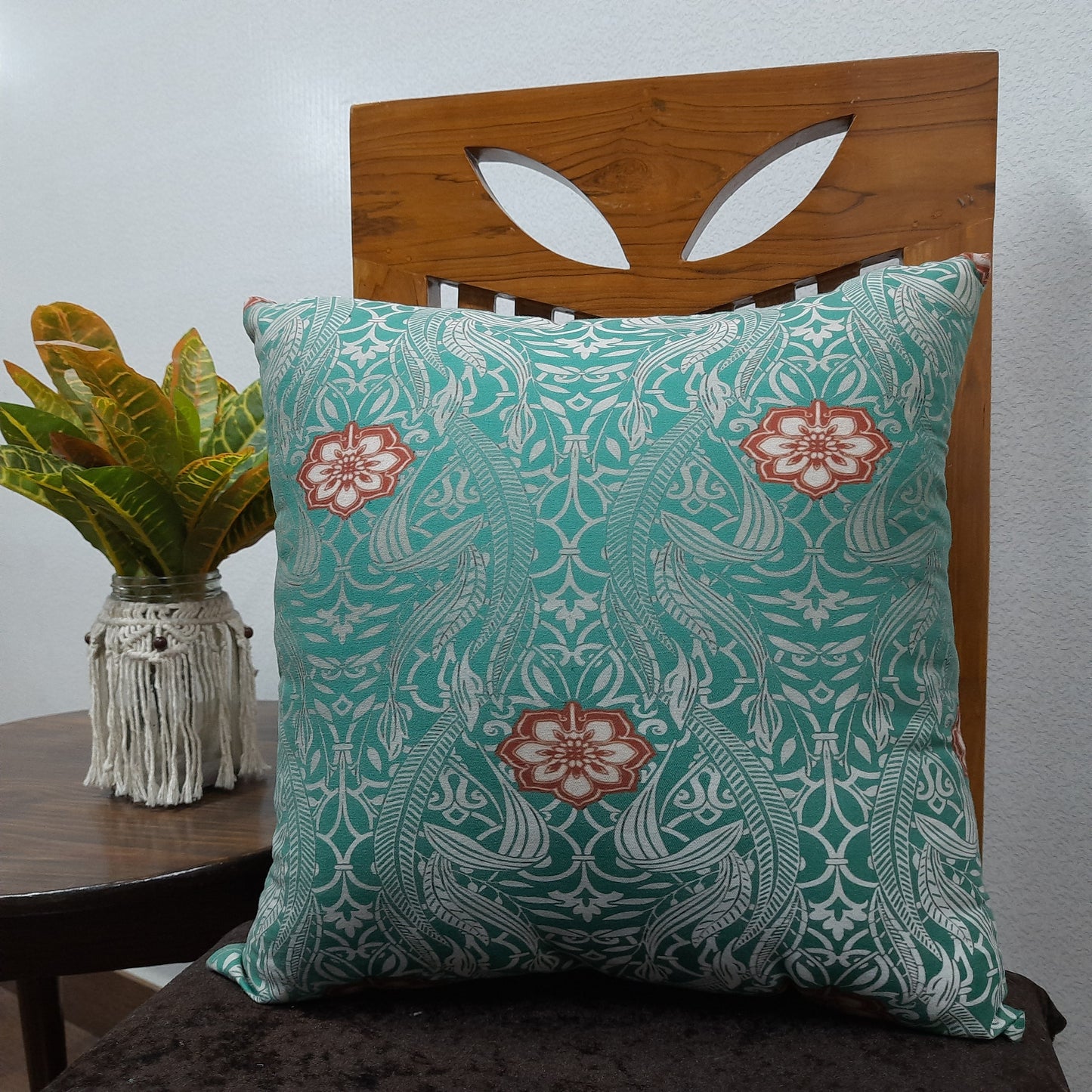 Riviera Collection-Cushion Covers In Glace Cotton For Regular Use –Sea-Green Ethnic Design– Best Price 40cm x 40cm (~16″ x 16″) – Set of 5