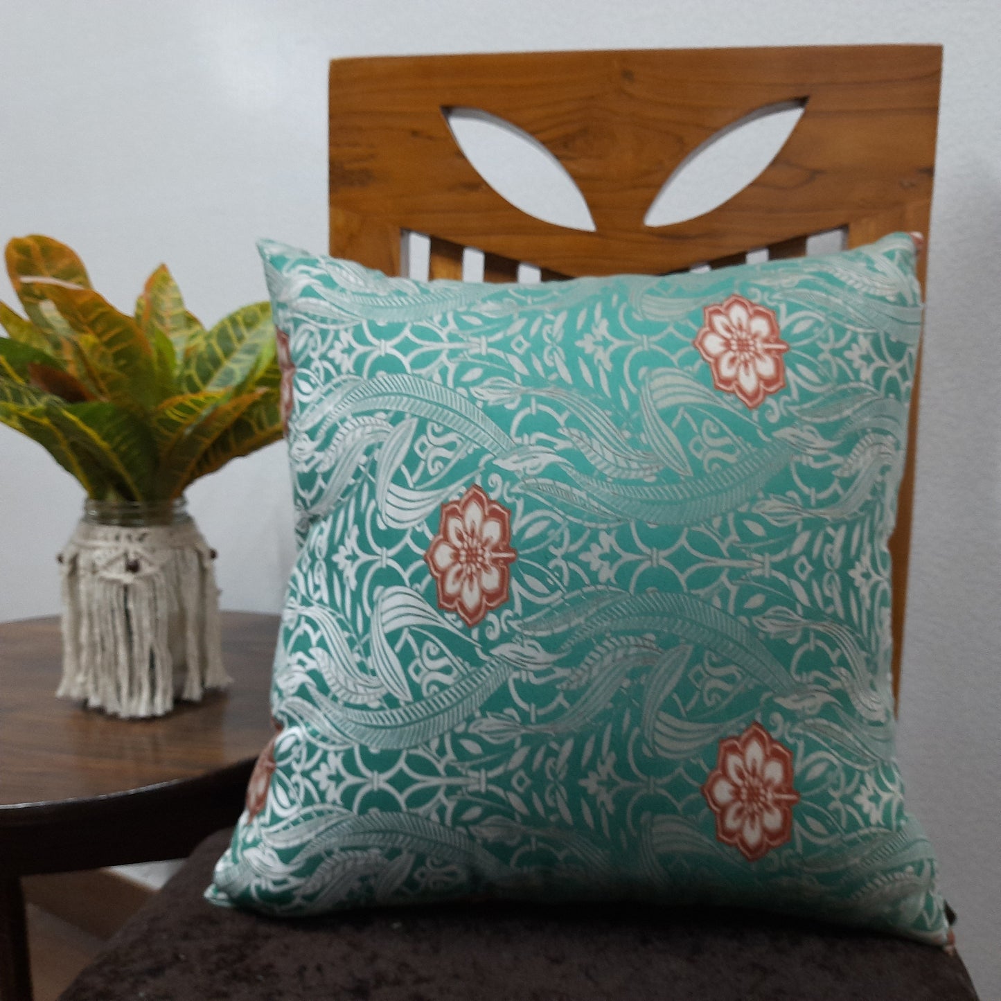 Riviera Collection-Cushion Covers In Glace Cotton For Regular Use –Sea-Green Ethnic Design– Best Price 40cm x 40cm (~16″ x 16″) – Set of 5