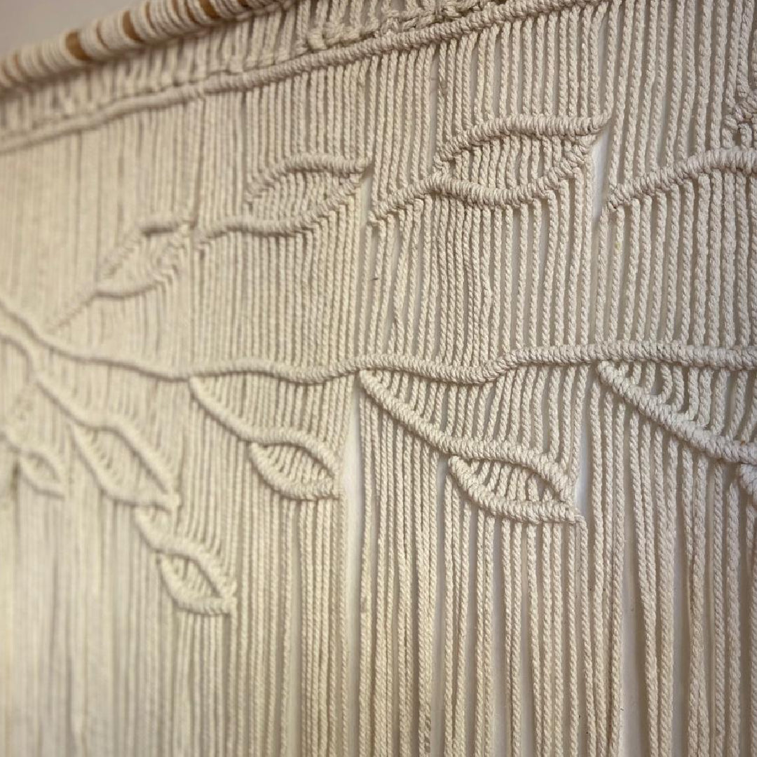 Avioni Home Boho Collection – Hand-Knotted Wall Hanging – 90cm x 100cm