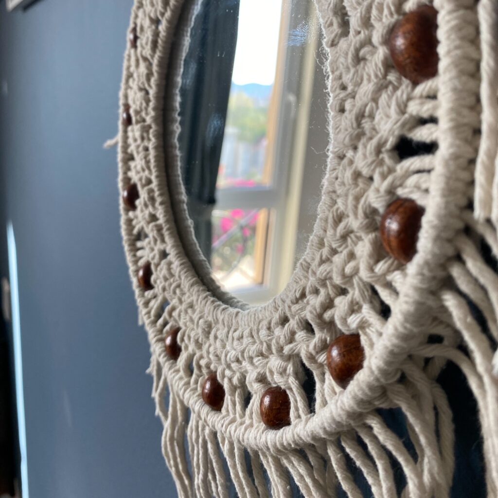 Avioni Home Boho Collection – Mirror in Macramé- 22 cm x 22 cm