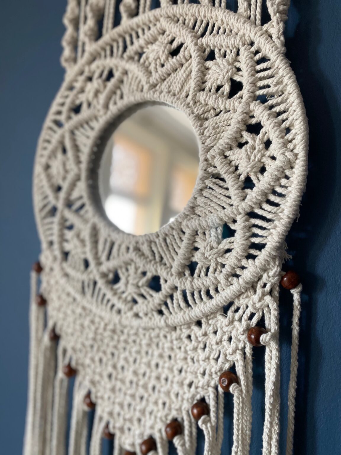 Avioni Home Boho Collection – Hand-Knitted Wall Hanging with Mirror