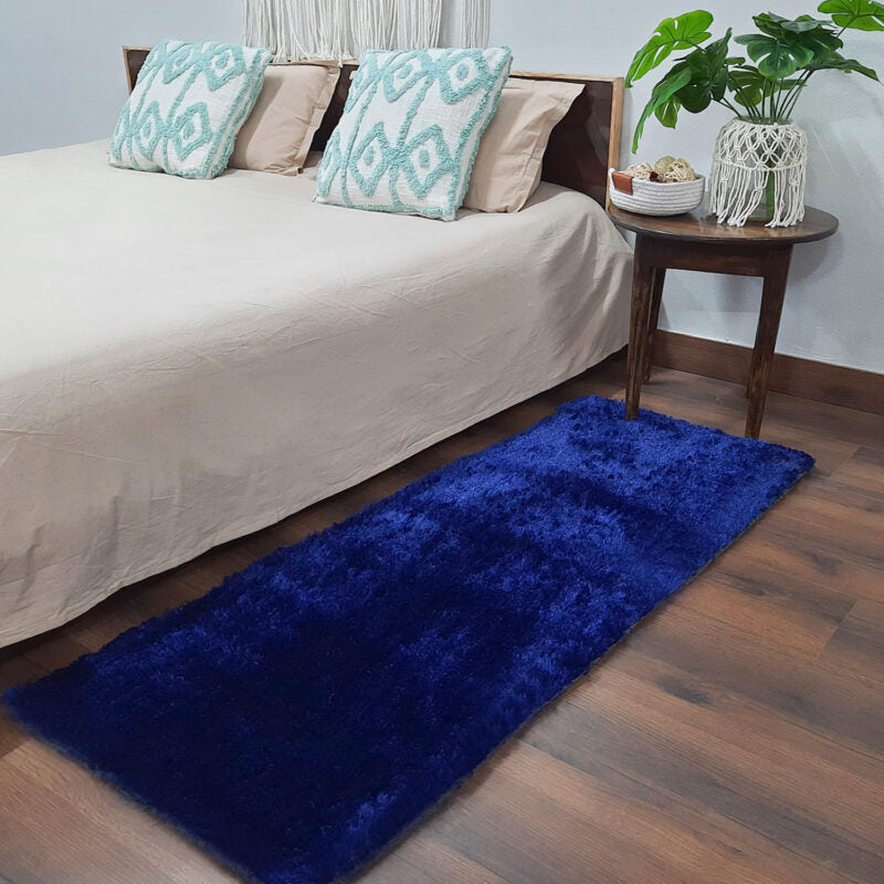 Shaggy Carpet / bedside runner in Plain Royal Blue (55cm x 137cm (~22″ x 55″)) by Avioni