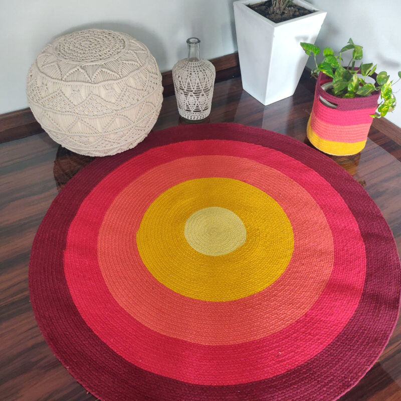 Avioni Cotton Braided Rising Sun Area Rug ; 120CMS (Diameter) round rug “Nature Collection” Specially designed for festive season, Handmade by Skilled Artisan, Cotton Rich Vibrant
