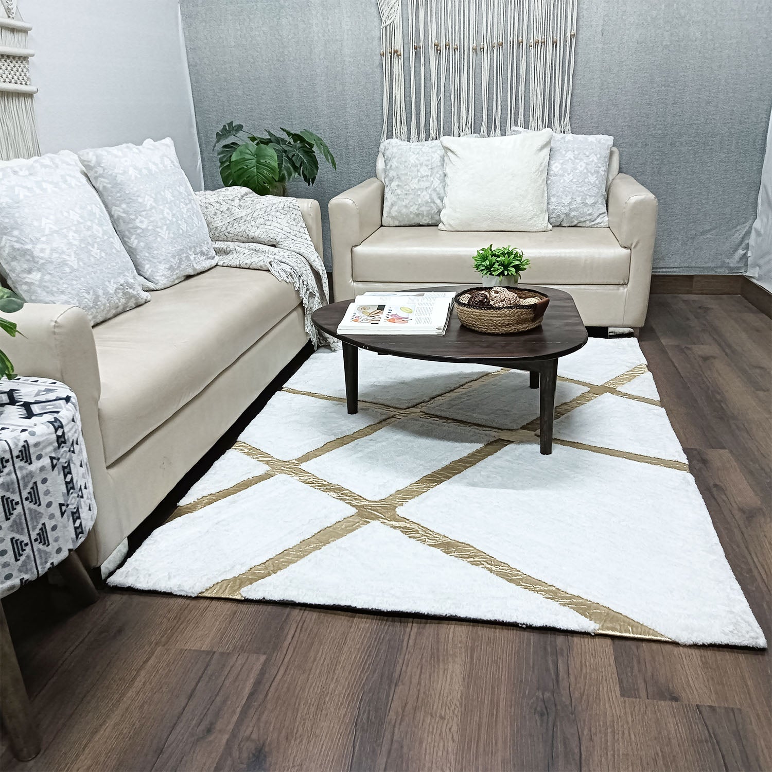 Avioni Divine Collection | Luxury Golden Touch With White Soft And Plush Living Room Rugs | Different Sizes | Carpet for Living Room