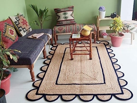 Jute (Natural and Dyed Jute) Handmade Braided Rugs | Natural & Black Scalloped Area Rug | Avioni- Premium Collection
