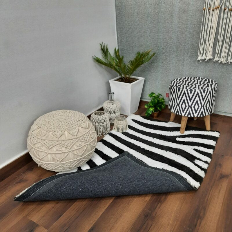 Avioni Atlas Collection- Micro Tiger Design In Black And White|Soft, Easy to Clean