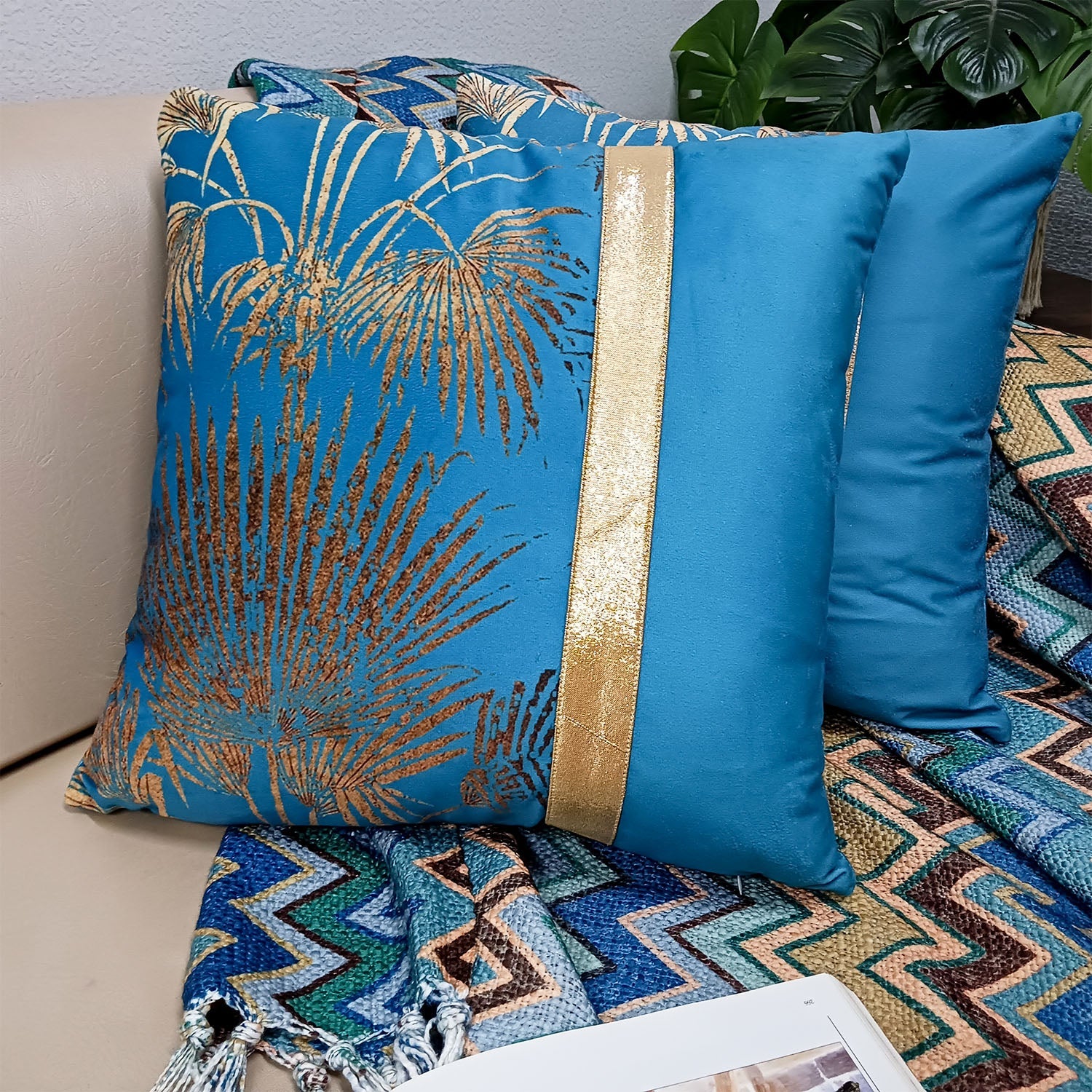 Cushion Covers Super Soft – Beautiful Golden Touch Palm Tree  – 40cm x 40cm (~16″ x 16″)