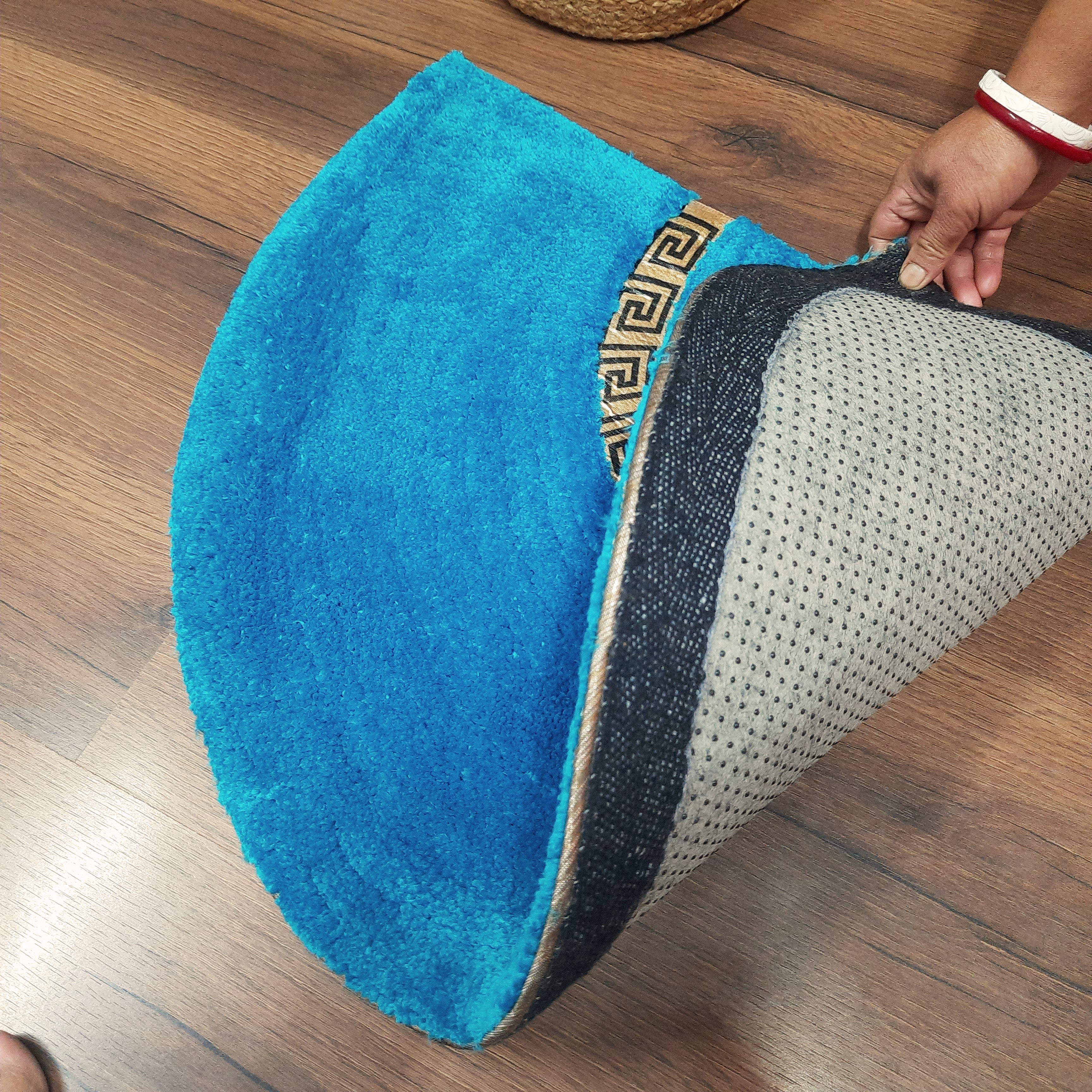 Avioni Divine Collection | Luxury Golden/Silver Touch Tufted Rug In Beautiful-D Shaped Soft And Plush Handmade Door Mats | Pooja Mats | BathMats -45 cms x 75 cms