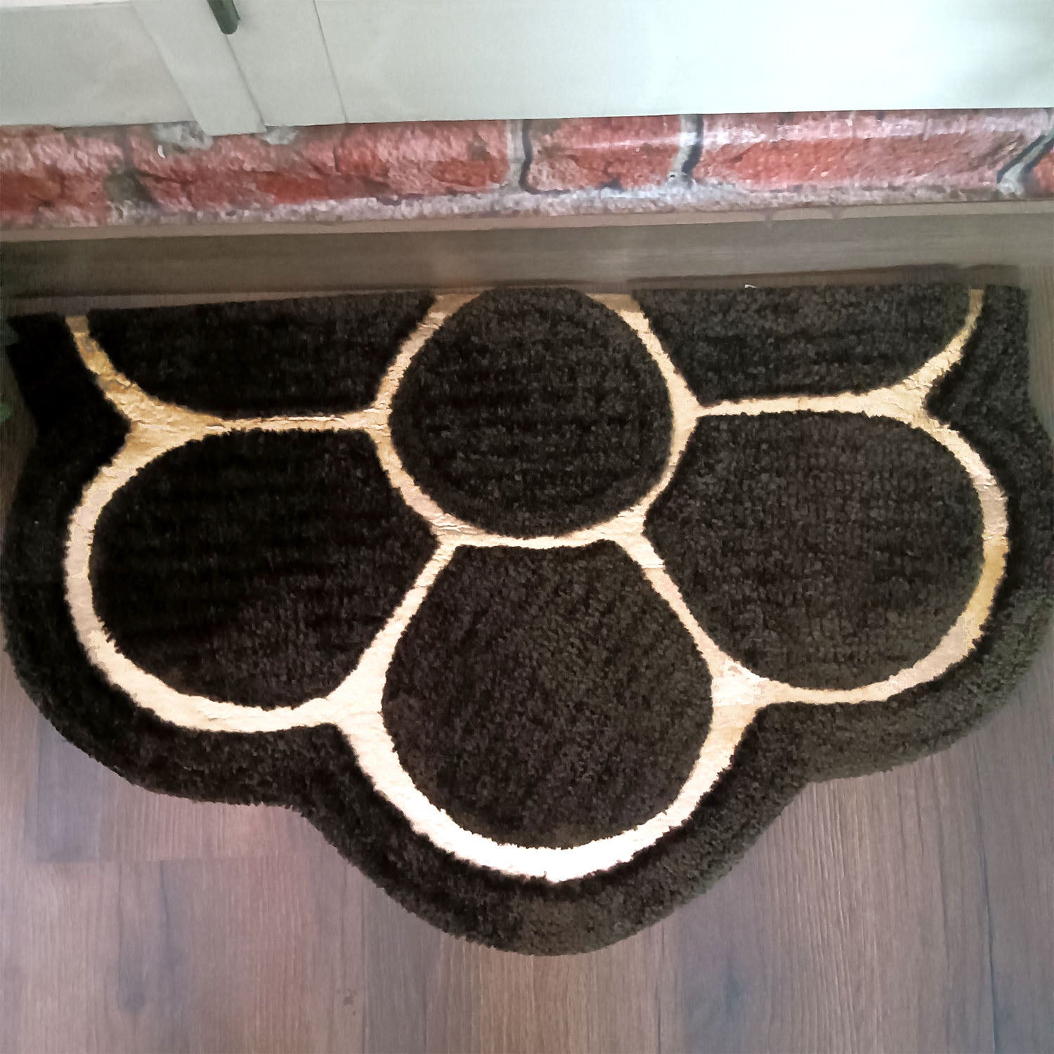 Avioni Divine Collection | Luxury Golden/Silver Touch Tufted Rug In Beautiful Flower Soft And Plush Handmade Door Mats | Pooja Mats | BathMats -45 cms x 75 cms