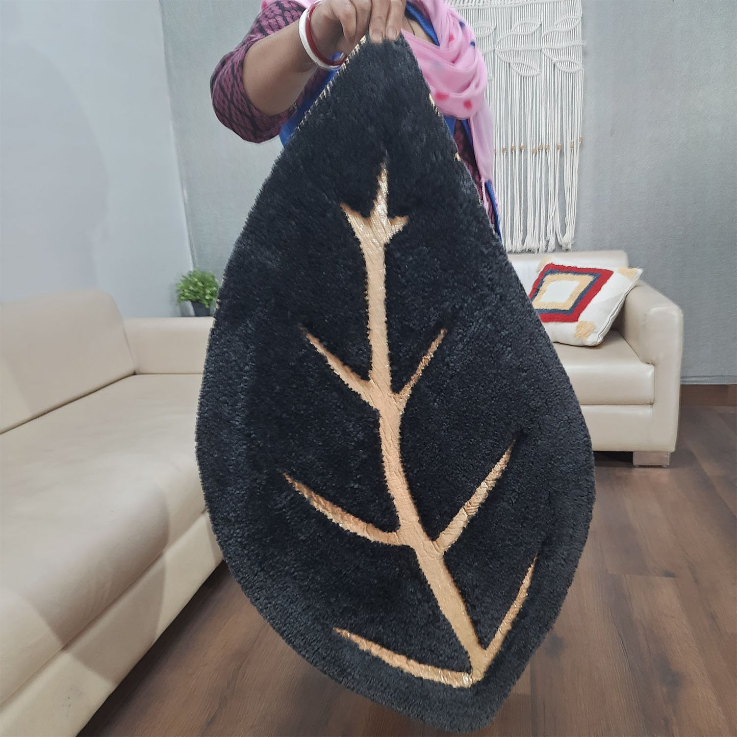 Avioni Divine Collection | Luxury Golden/Silver Touch Tufted Rug In Beautiful Leaf  Shaped Soft And Plush Handmade Door Mats | Pooja Mats | BathMats | Different Sizes