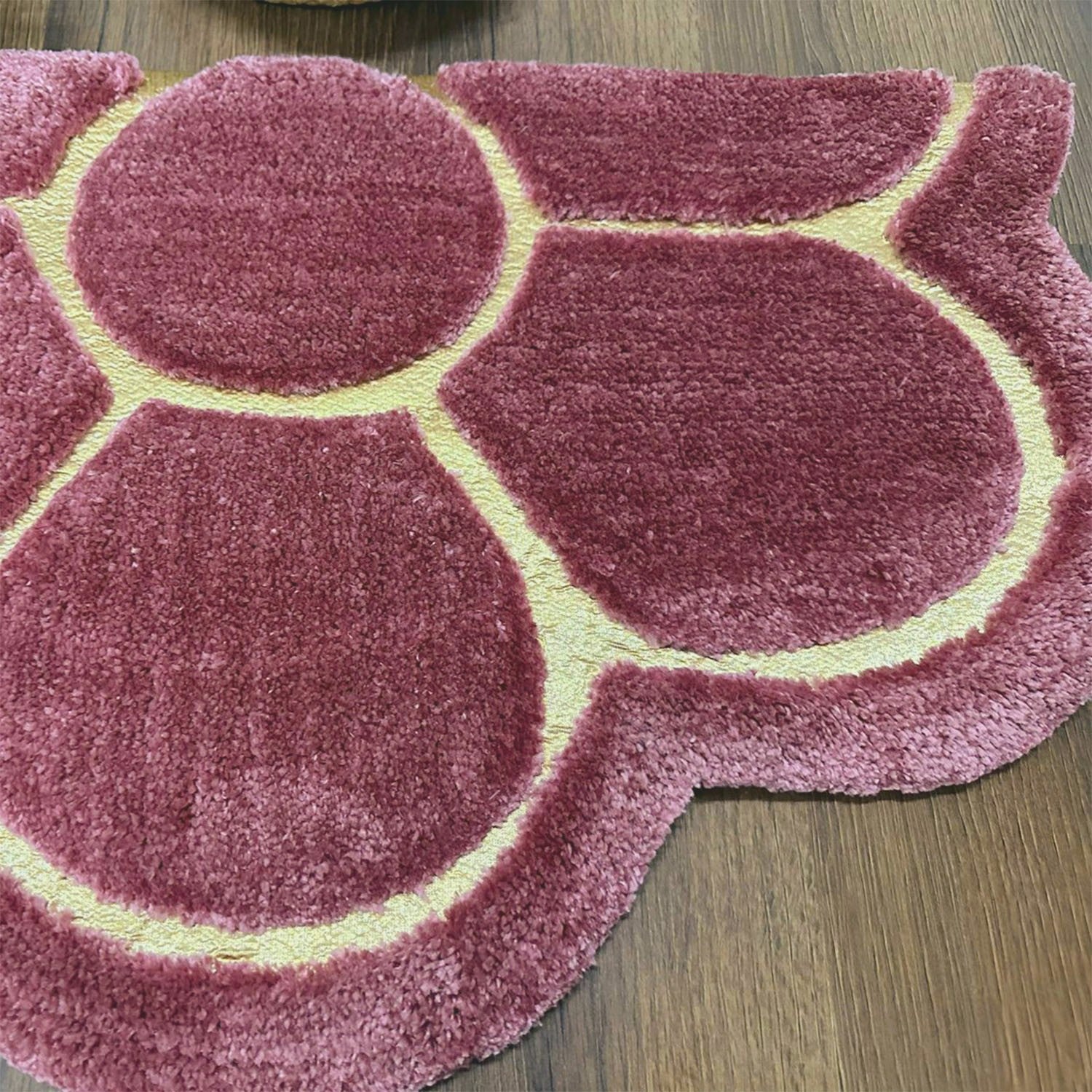 Avioni Divine Collection | Luxury Golden/Silver Touch Tufted Rug In Beautiful Flower Soft And Plush Handmade Door Mats | Pooja Mats | BathMats -45 cms x 75 cms