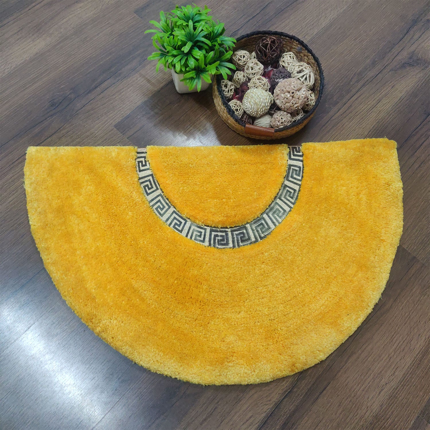 Avioni Divine Collection | Luxury Golden/Silver Touch Tufted Rug In Beautiful-D Shaped Soft And Plush Handmade Door Mats | Pooja Mats | BathMats -45 cms x 75 cms