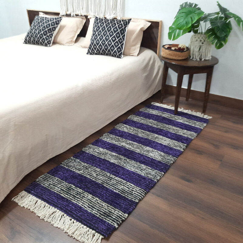 Avioni Handloom Washable Purple White Solid Premium Bedside Carpet (55cm x 137cm (~22″ x 55″))