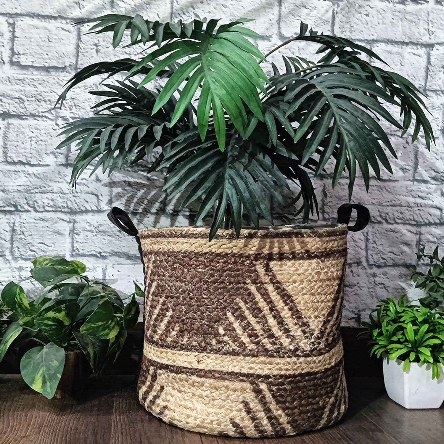 Avioni Home Hand Braided Dark Ethnic Pattern Jute Basket | Designer Leatherette Handles | Canvas Inner for Extra Strength | Size: 28 x30 cms (~11×12 inch)