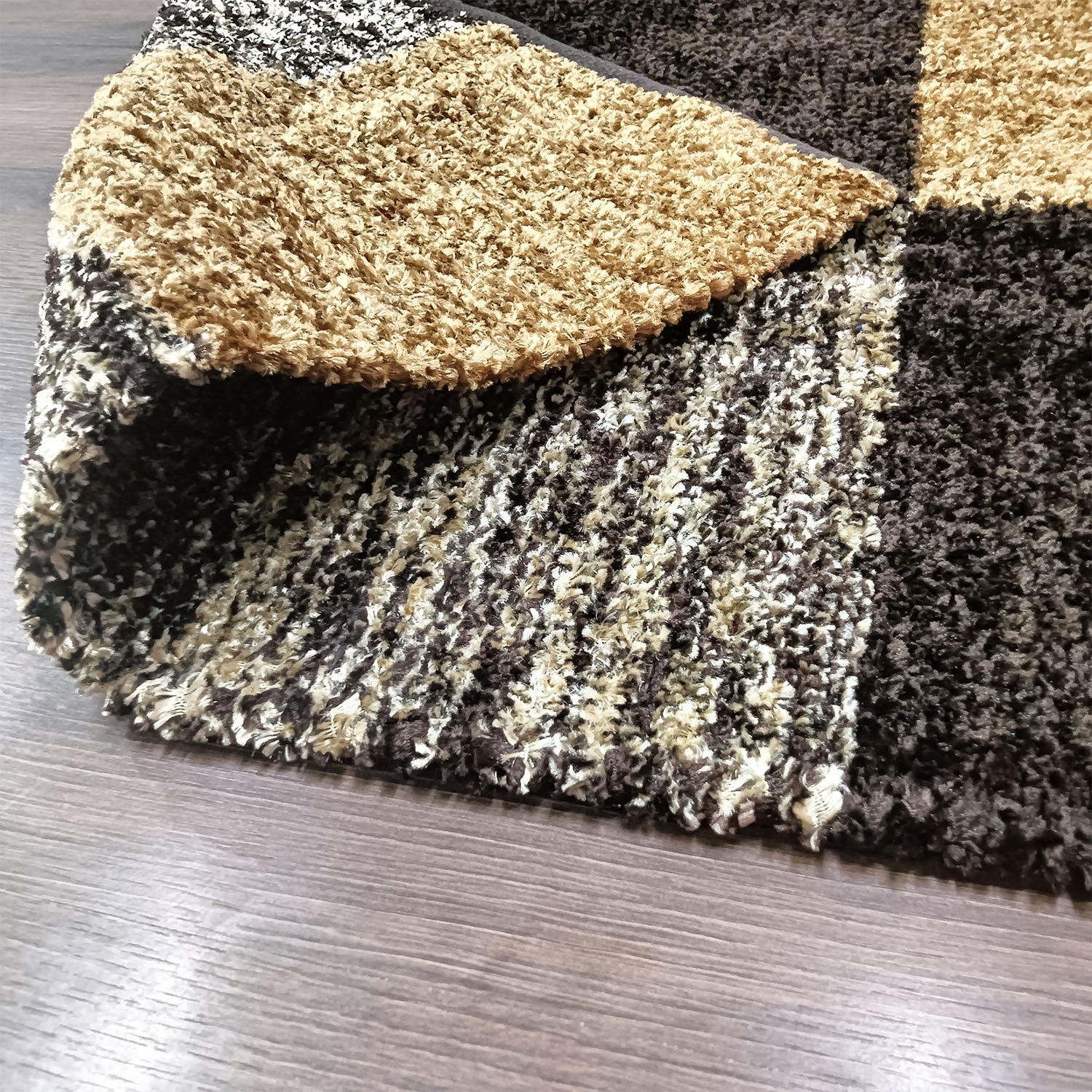 Avioni Handloom Cut Shuttle Rugs by Master Artisans | Feather like Luxurious Silk Soft Touch | Home Washable | Coffee, Gold Beige and White | Reversible - 90cm x 150cm (~3Feet x 5Feet)