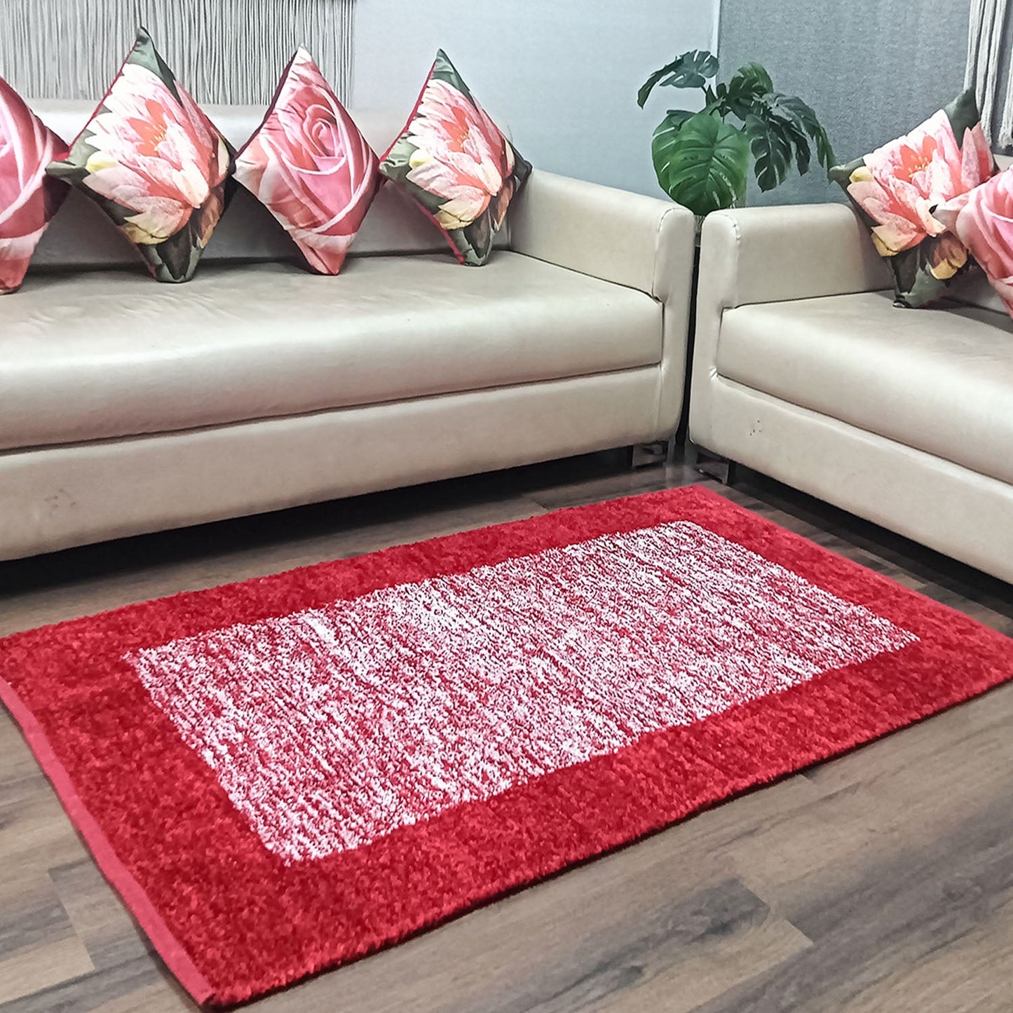 Avioni Handloom Cut Shuttle Rugs by Master Artisans | Feather like Luxurious Silk Soft Touch | Home Washable | Red and White | Reversible - 3 feet x 5 feet (~90 cm x 150 cm)