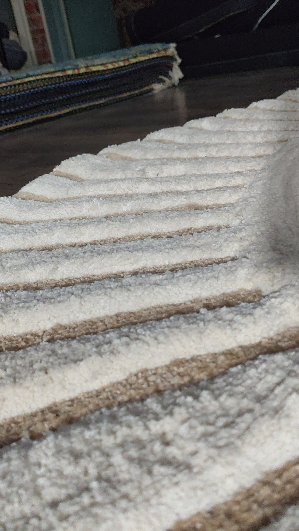 The Elevate Collection from Loomkart | The Seabreeze Shell | Luxury Statement Carpets