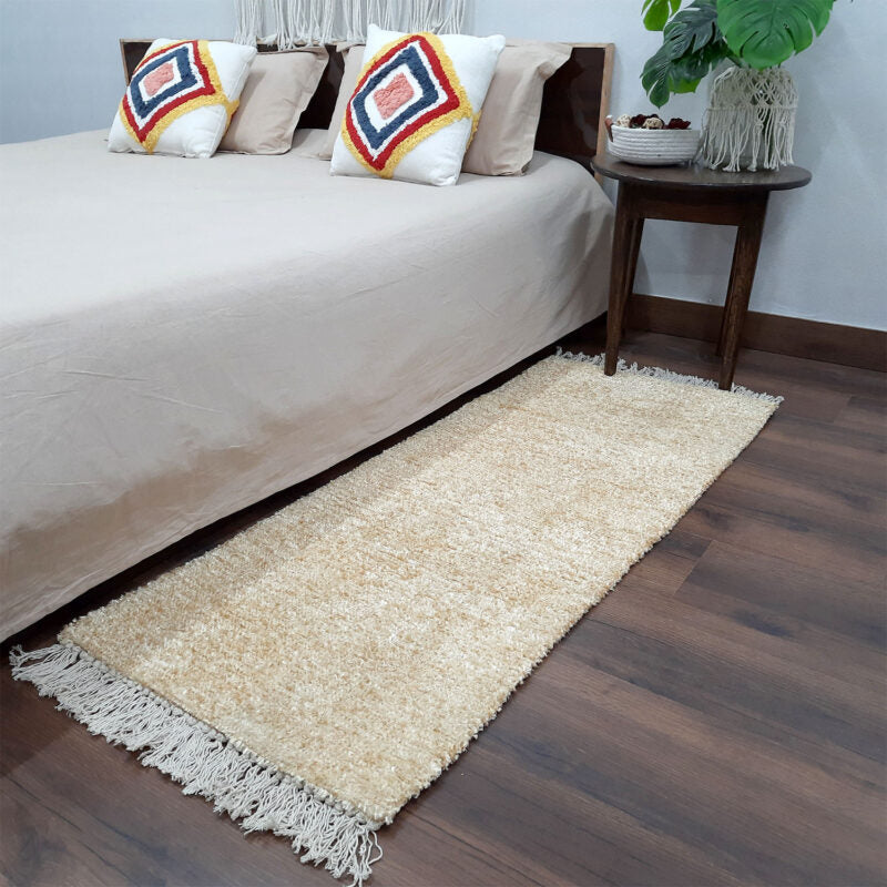 Winter Sale | Avioni Handloom Beige Solid Premium Bedside Carpet (55cm x 137cm (~22″ x 55″))