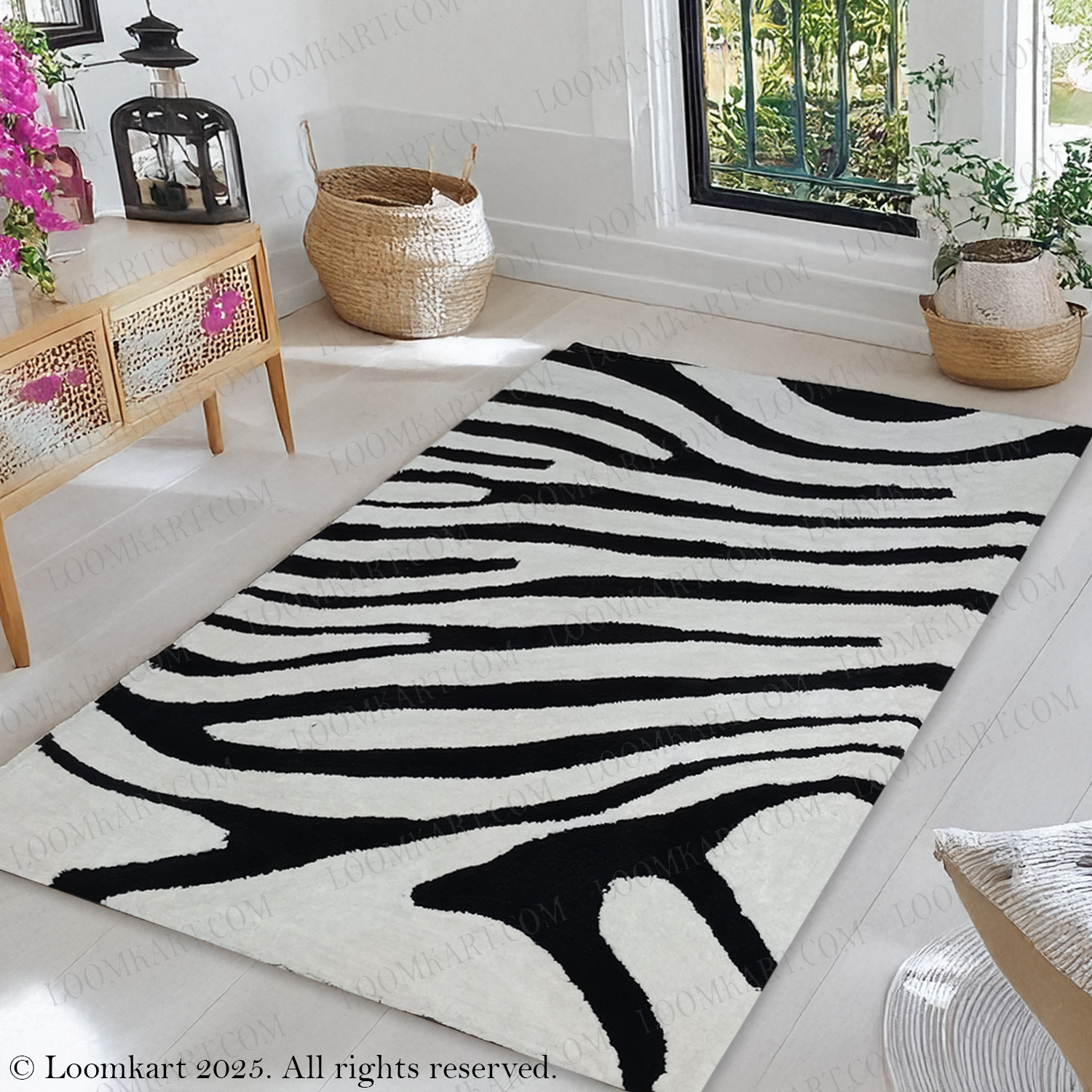 Avioni Atlas Collection- Micro Tiger Design In Black And White|Soft, Easy to Clean