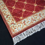 Silk Carpet Persian Design Collection Red – Living Room Rug – 90 cm x 150 cm (~3 Feet x 5 Feet) - Avioni