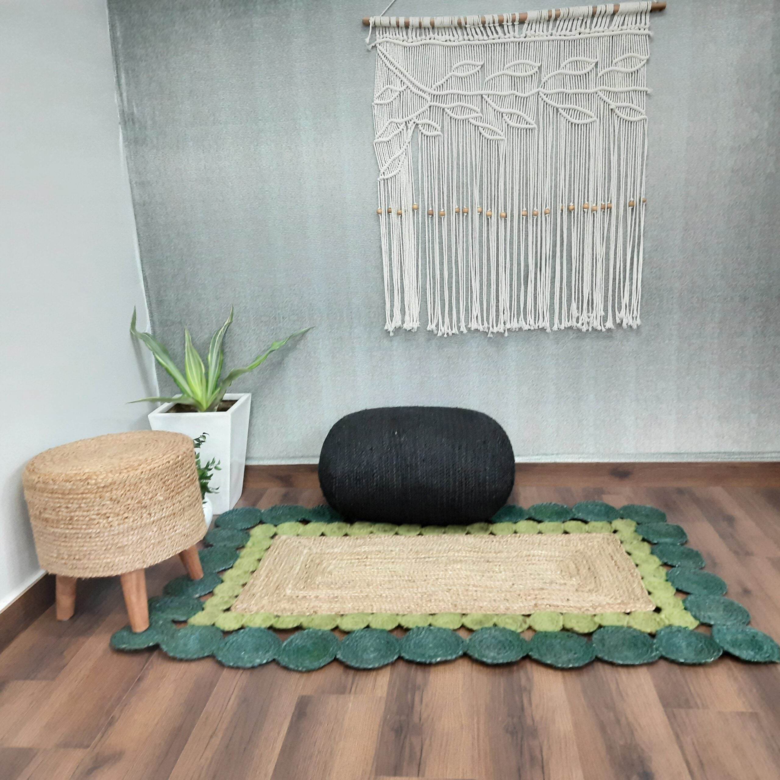 Avioni Braided Rectangle Shaped Flower Look Rug In Greenish Shade- 90 cm x 150 cm (~3 Feet × 5 Feet)