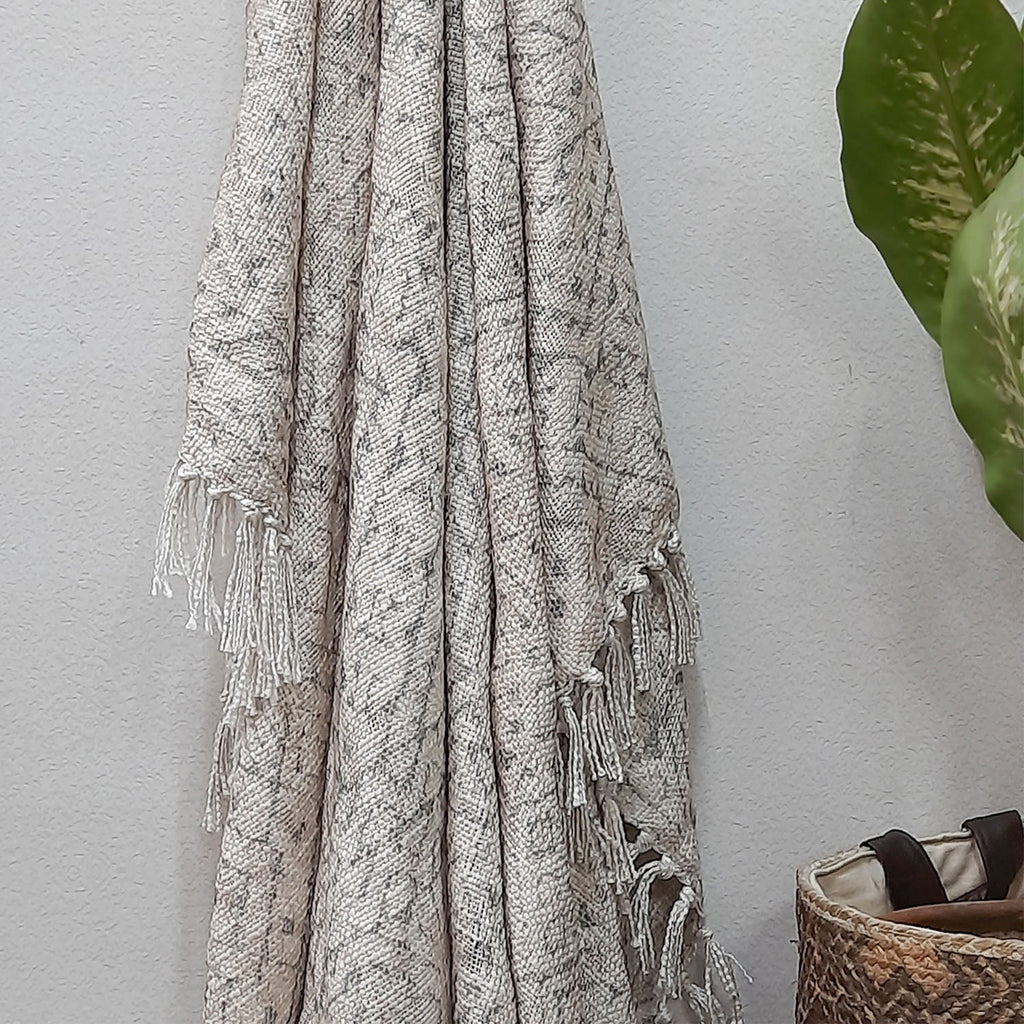 Avioni Beautiful Soft Sofa Throw | Light Coral & Yellow Double Side Design | Virgin Premium Polyester Slub Handloom Sofa Throw