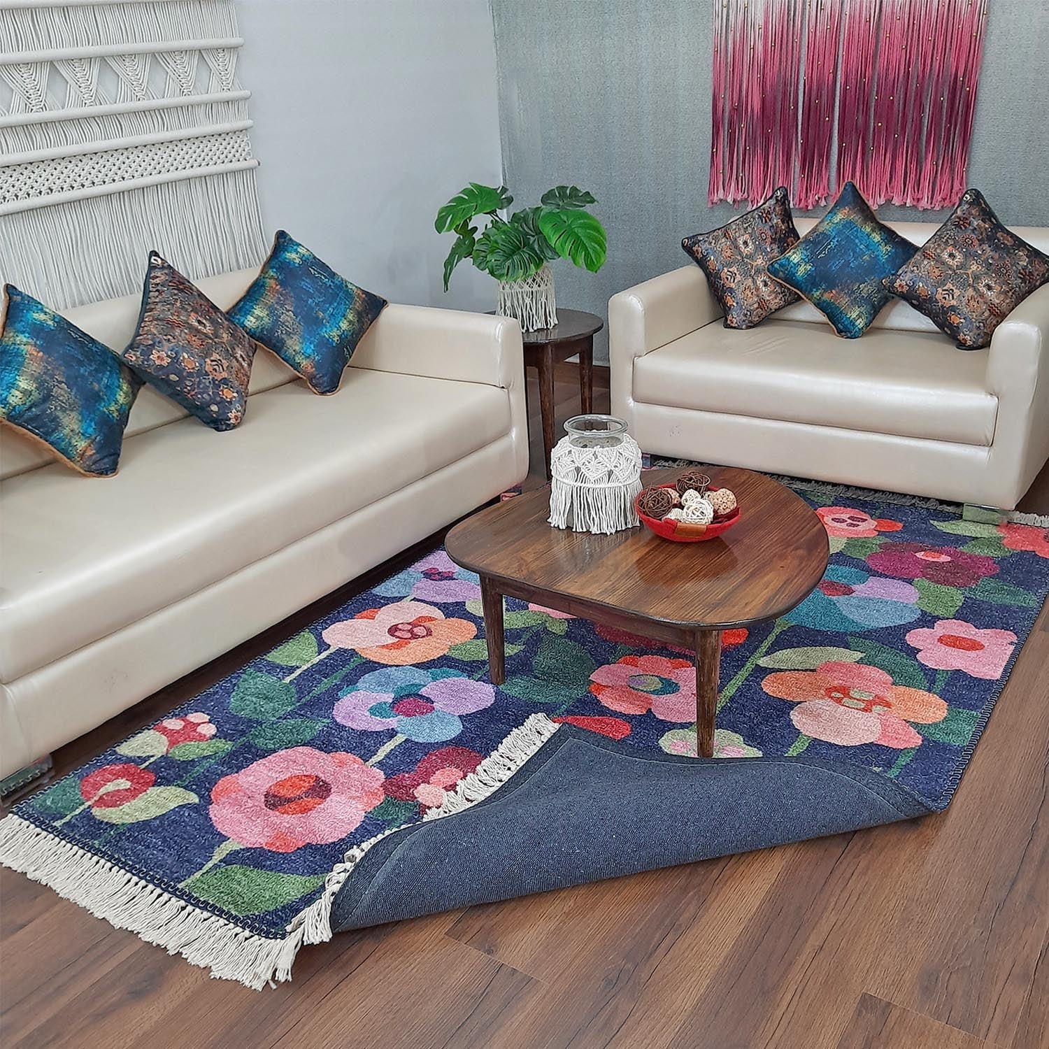 Silk Carpet Modern Blooming Flowers Design – Living Room Rug – Avioni