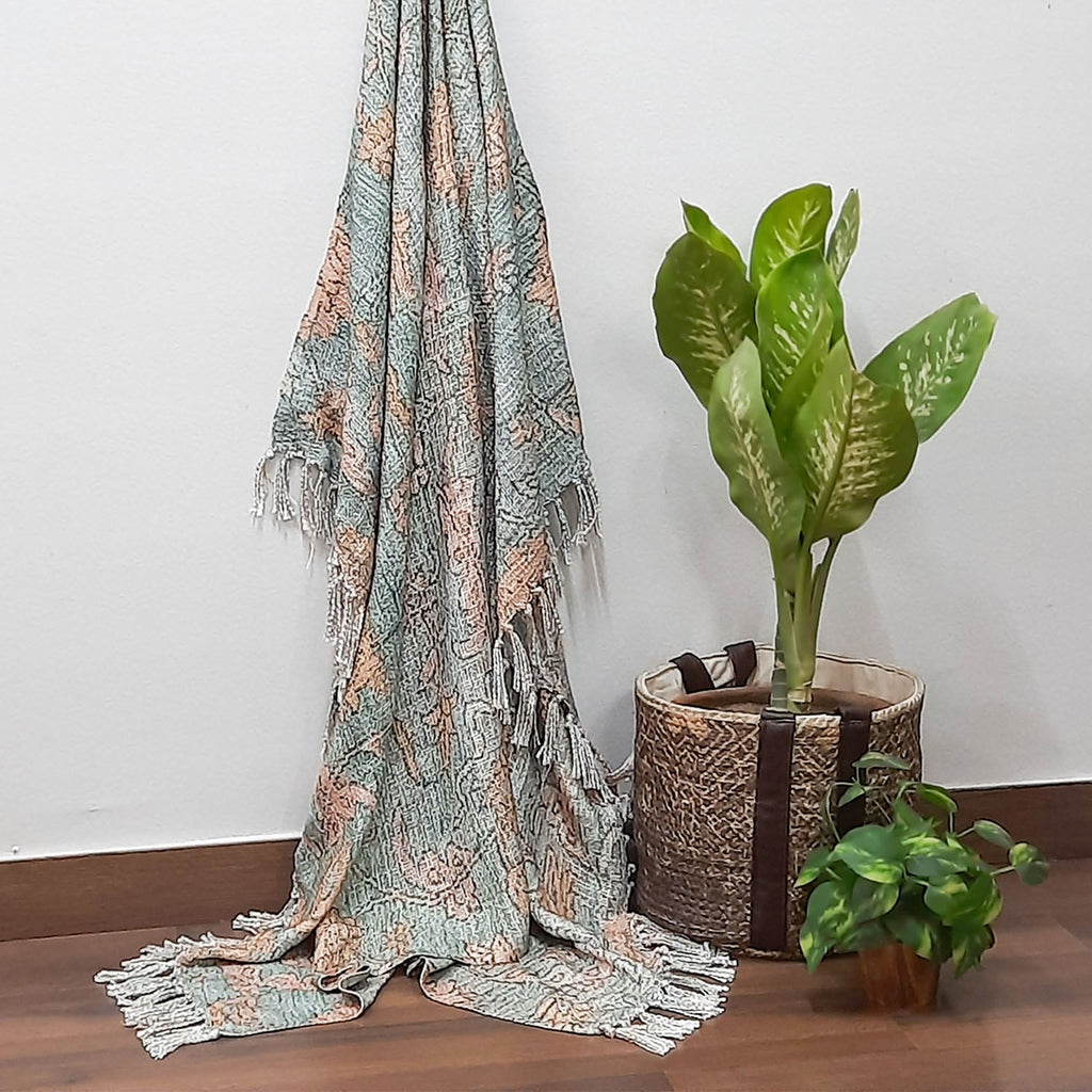 Avioni Beautiful Soft Sofa Throw | Modern Abstract Design | Virgin Premium Polyester Slub Handloom Sofa Throw