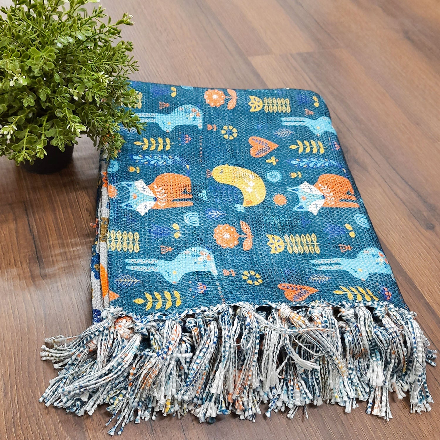 Avioni Cute Reversible Soft Sofa Throw | Modern Design | Virgin Premium Polyester Slub Handloom Sofa Throw