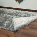Avioni Handloom Flurry Yarn Fur Dhurrie – Reversible Silver