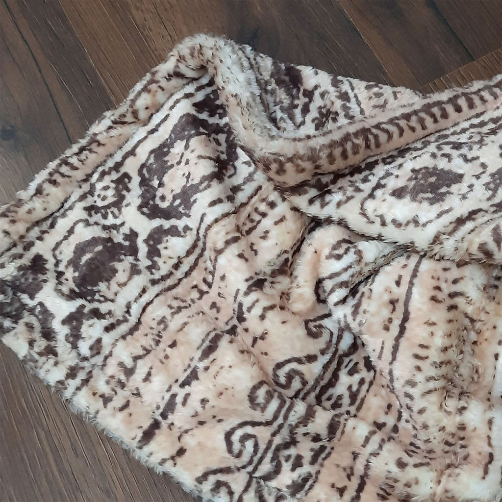 Avioni Home Everlasting Comfort Faux Fur Throw Blanket – Double Sided, Soft, Warm, Cozy, Luxury, Fluffy Blankets for Couch and Bed – Ethnic Print for Sofa Large (180x145cm)