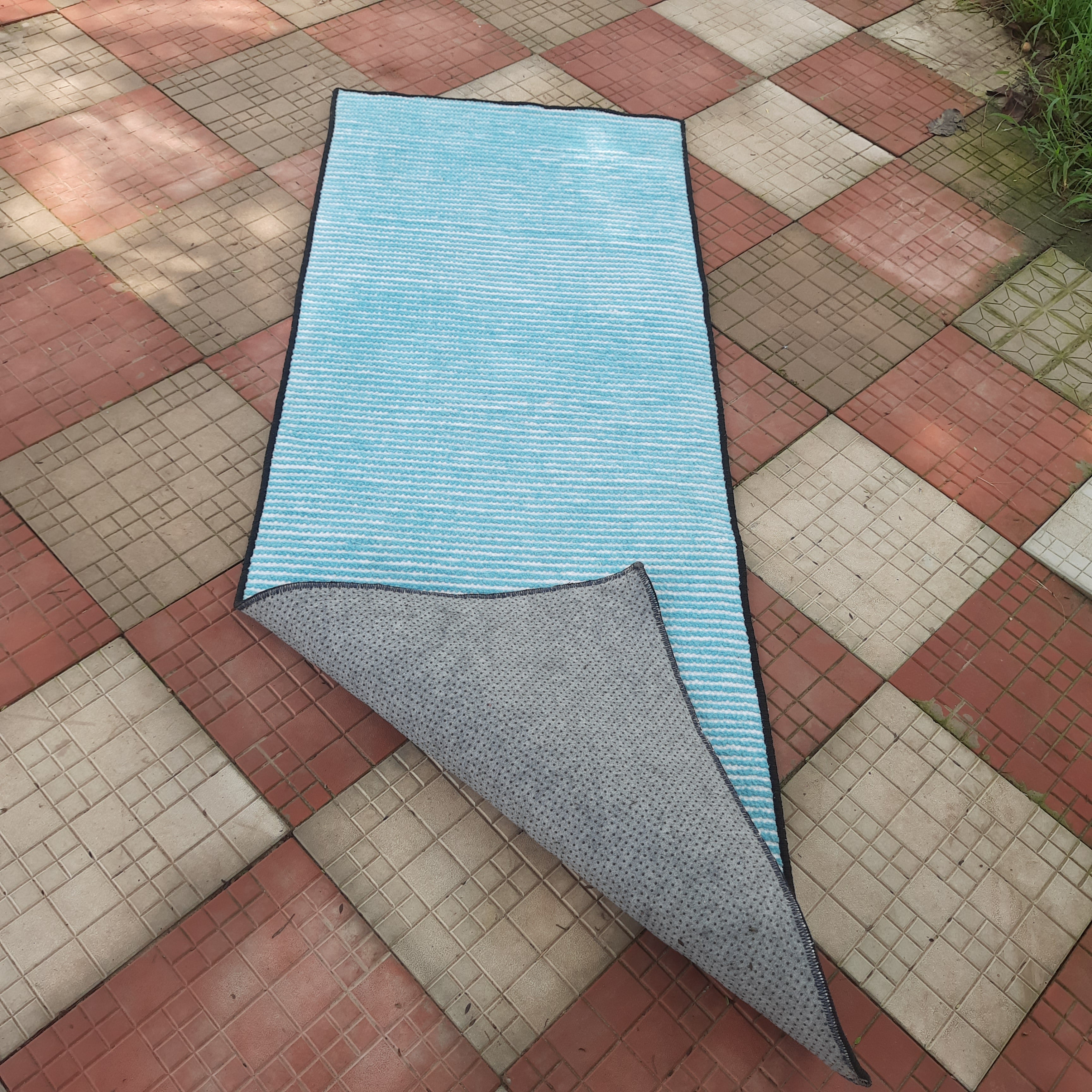 Avioni Luxury Soft Premium Chenille Stripe -Aqua Blue & White- Yoga Mat 60cm x 180cm (~2×5.5 Feet)