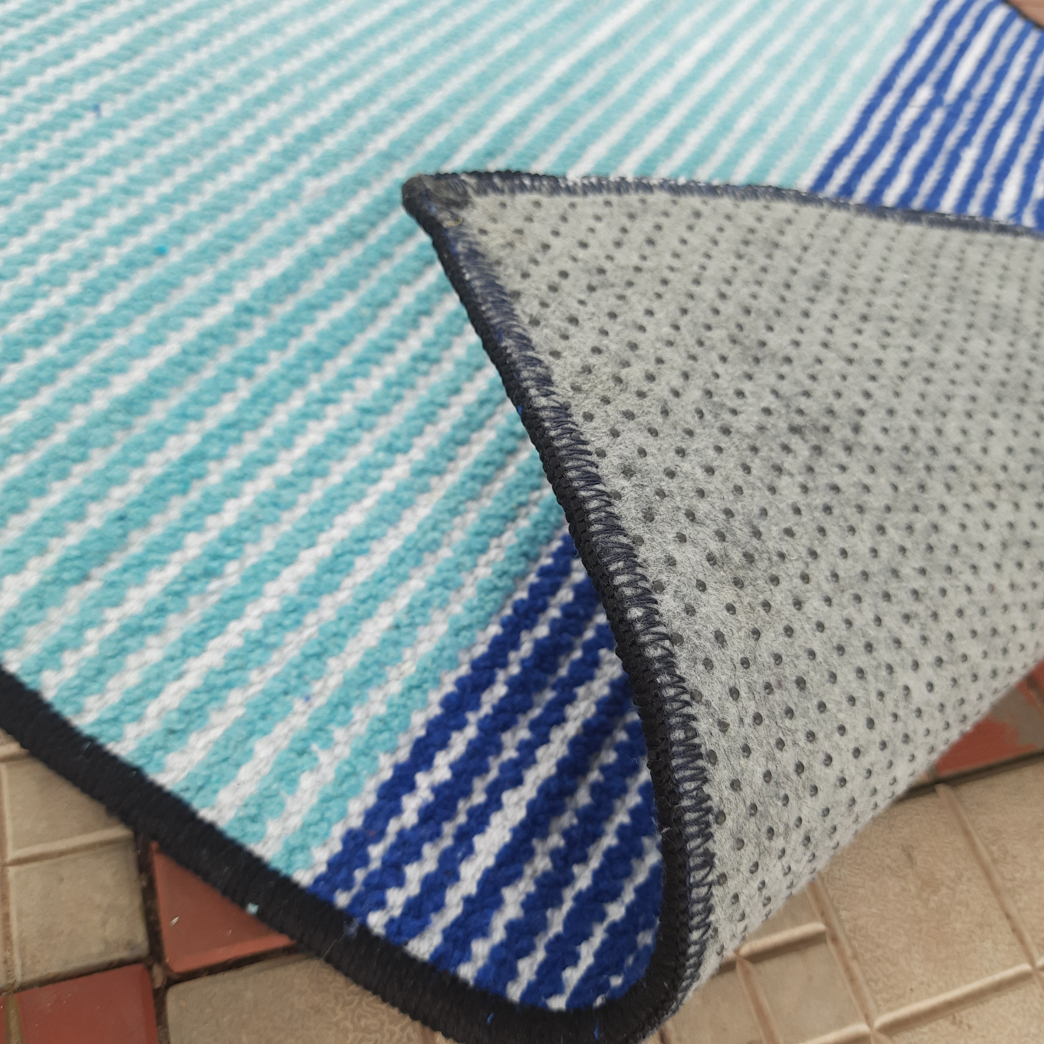 Avioni Luxury Soft Premium Chenille Stripe -Multi Color- Yoga Mat 60cm x 180cm (~2×5.5 Feet)