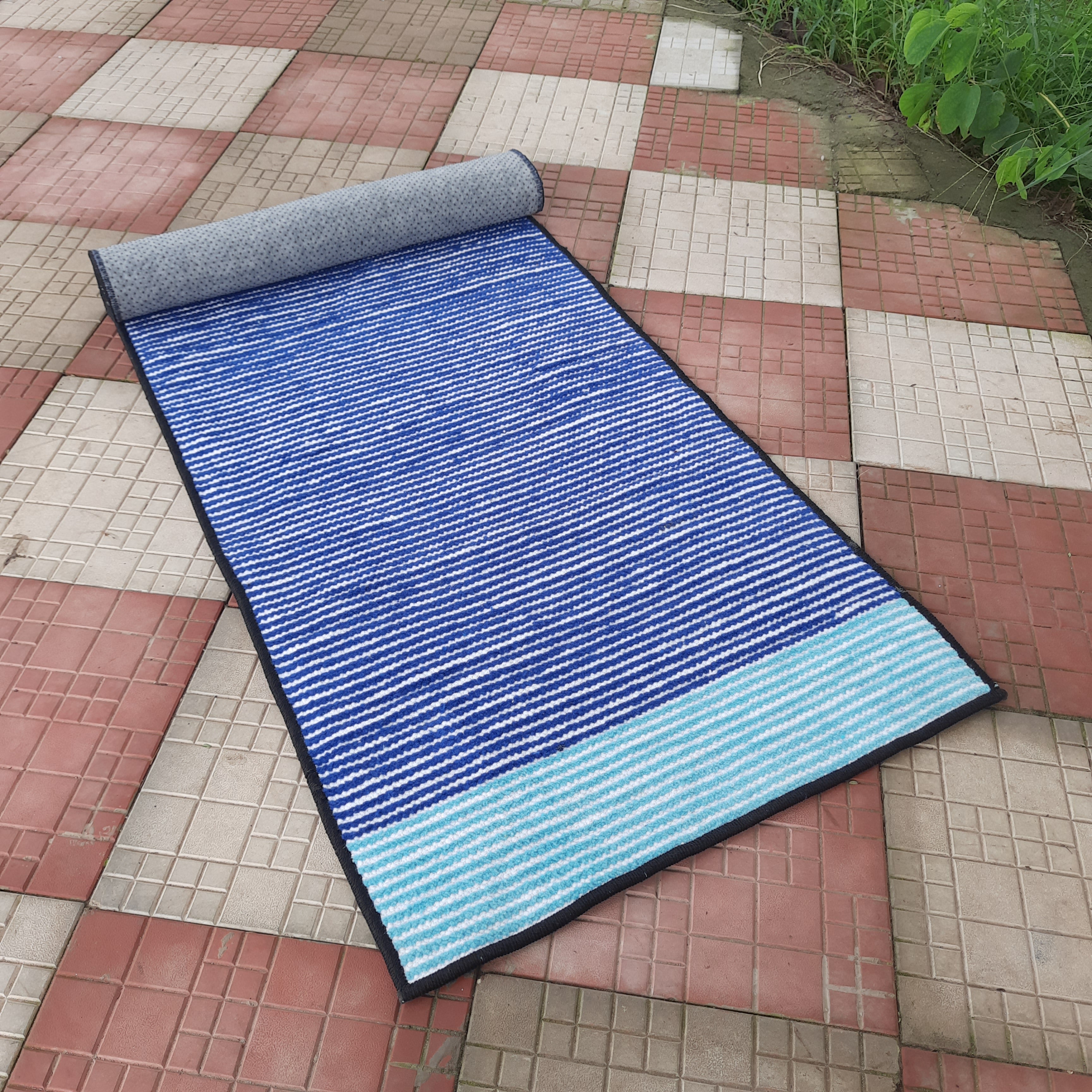 Avioni Luxury Soft Premium Chenille Stripe -Multi Color- Yoga Mat 60cm x 180cm (~2×5.5 Feet)