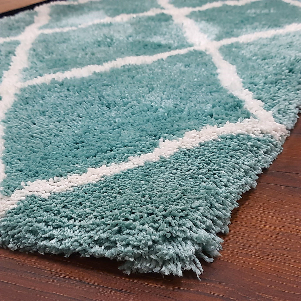 Premium Shaggy Aqua Blue Runner With White Check Design / Bedside Runners by Avioni Home