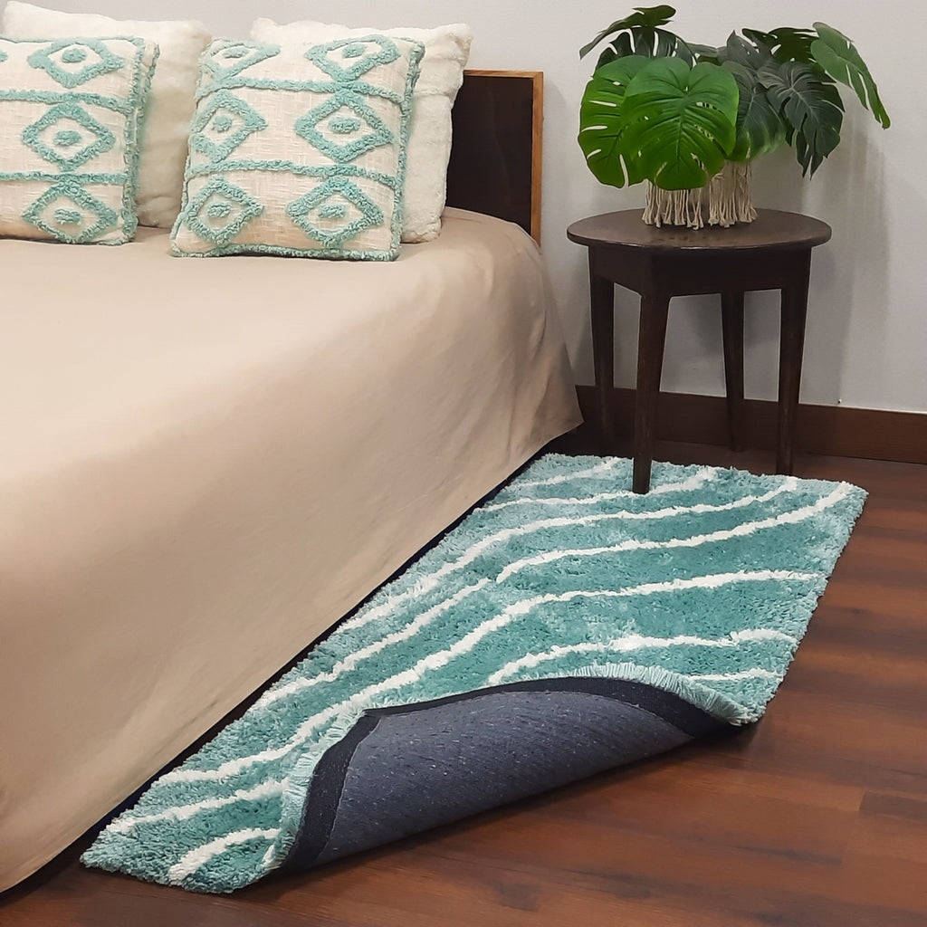 Handloom Shaggy Aqua Carpet With White Wave Design /Bedside Runners by Avioni Home