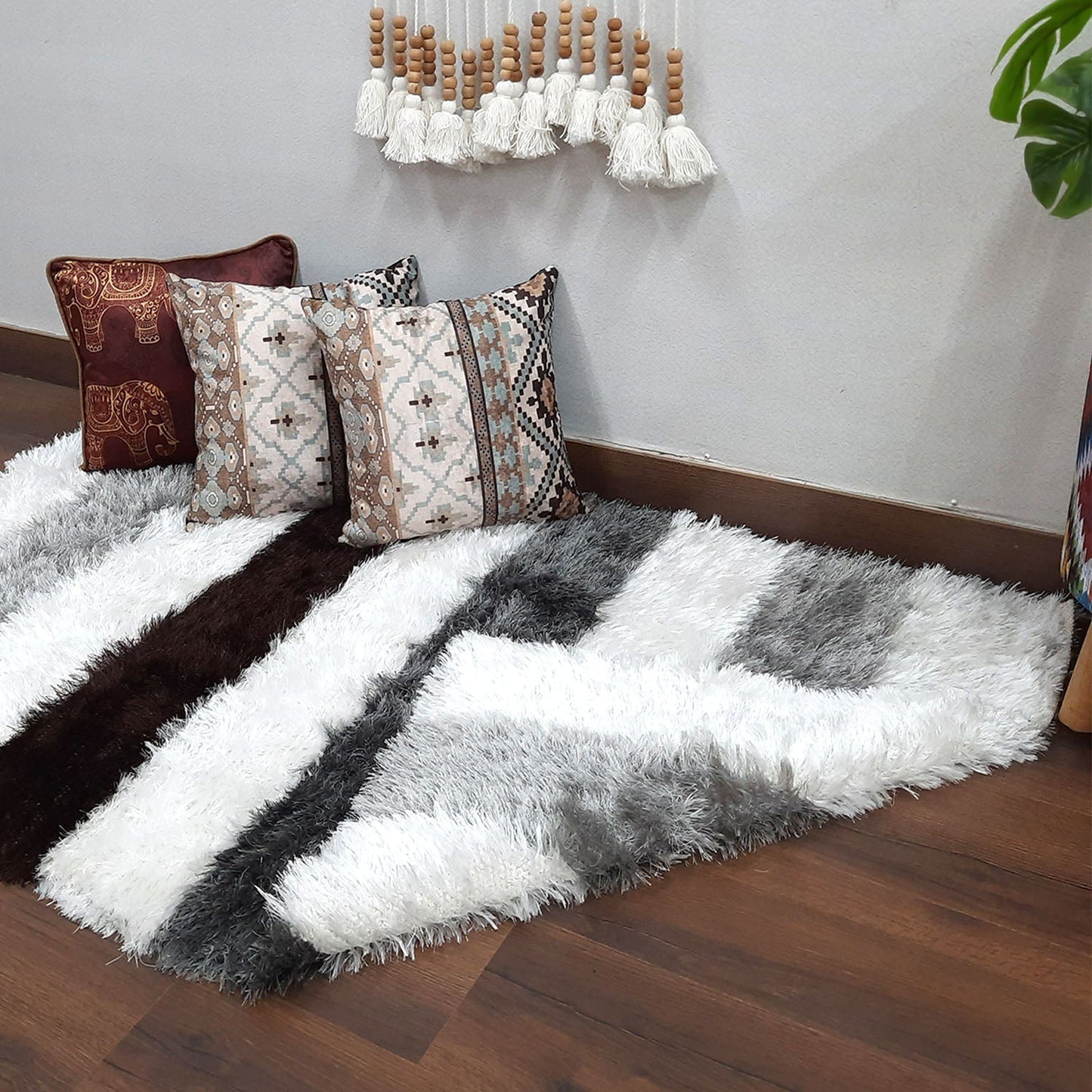 Flurry Yarn Fur Dhurrie For Living Room|Silver Stripes|By Avioni| 90cm x 150cm (~3×5 Feet)